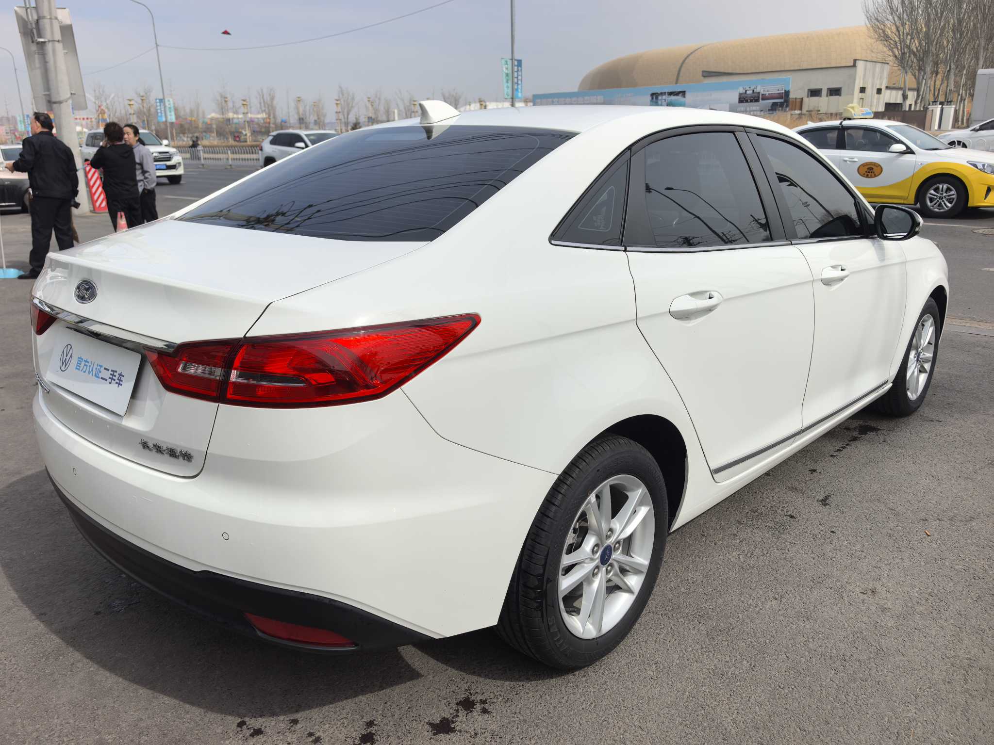 Ford Escort 2021 car image #4