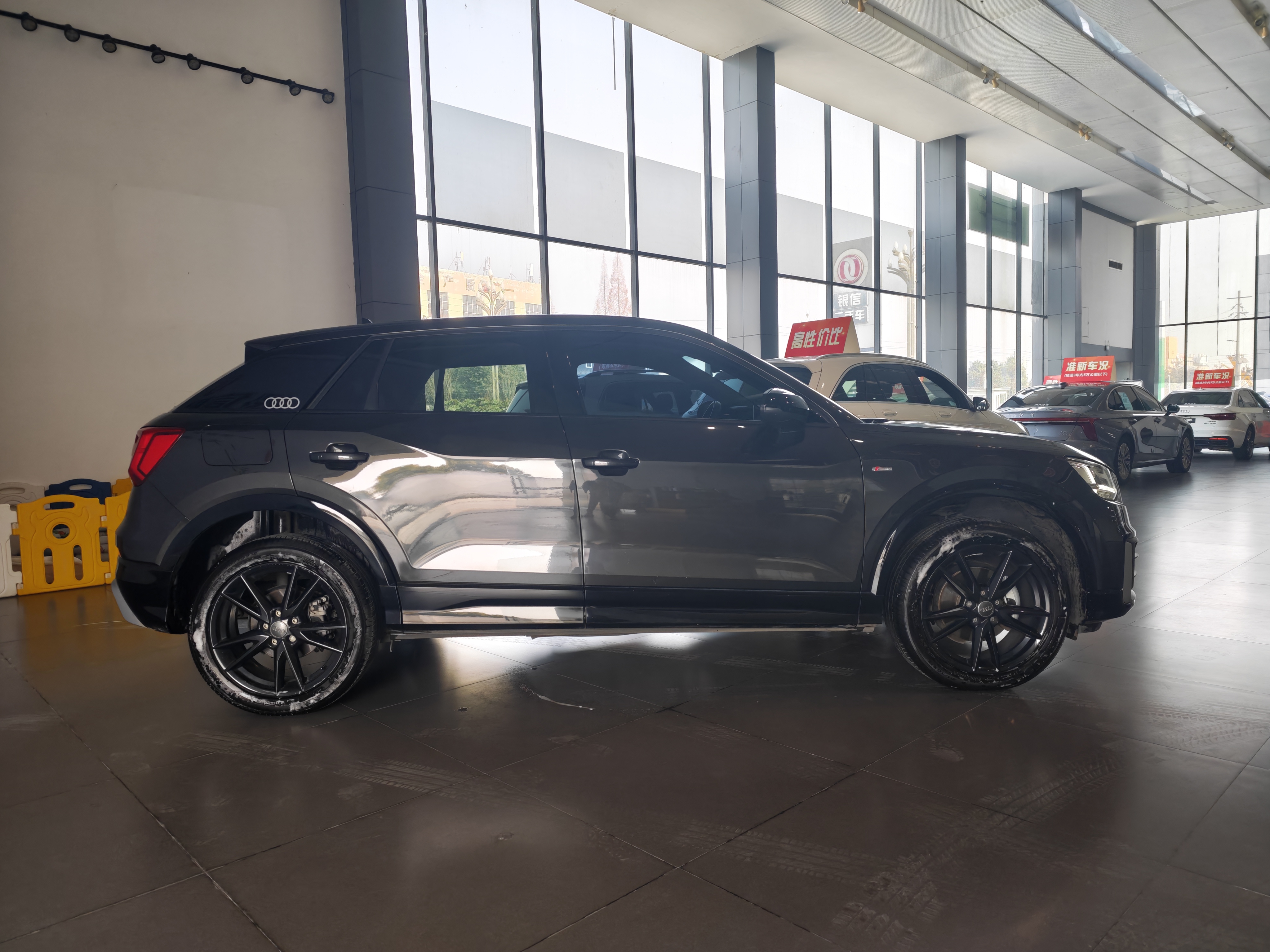 Q2L 2019 #4 Q2L 2019 car image #4