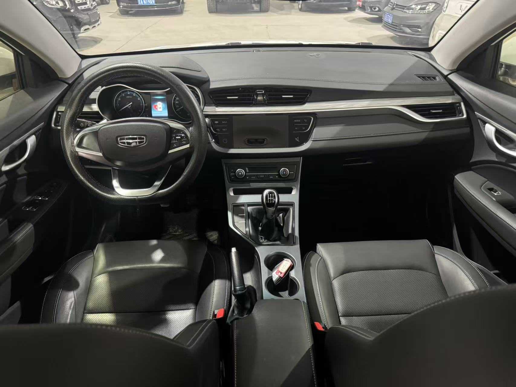 GEELY Emgrand 2020 #4 GEELY Emgrand 2020 car image #4