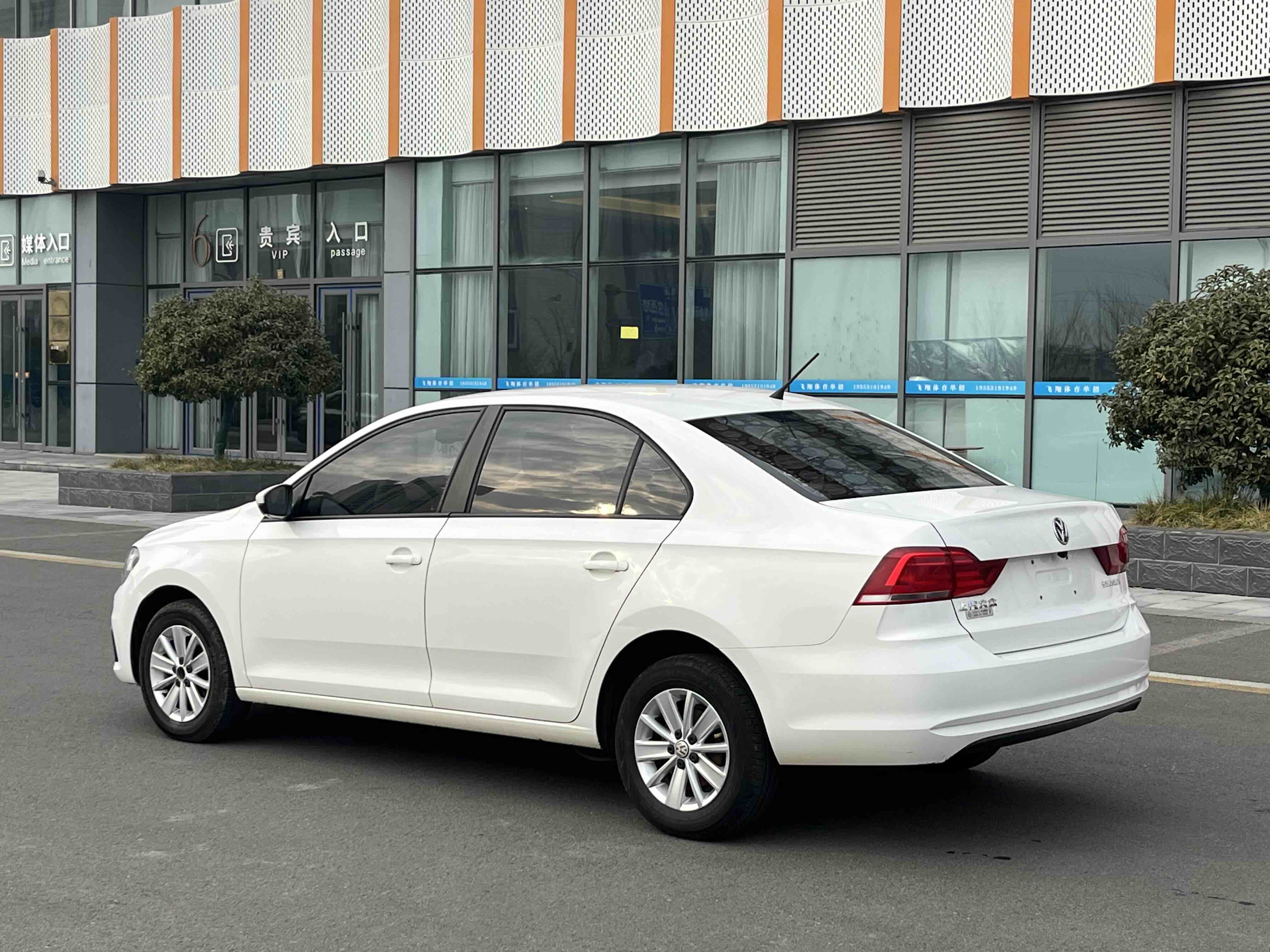 Santana 2020 #4 Santana 2020 car image #4