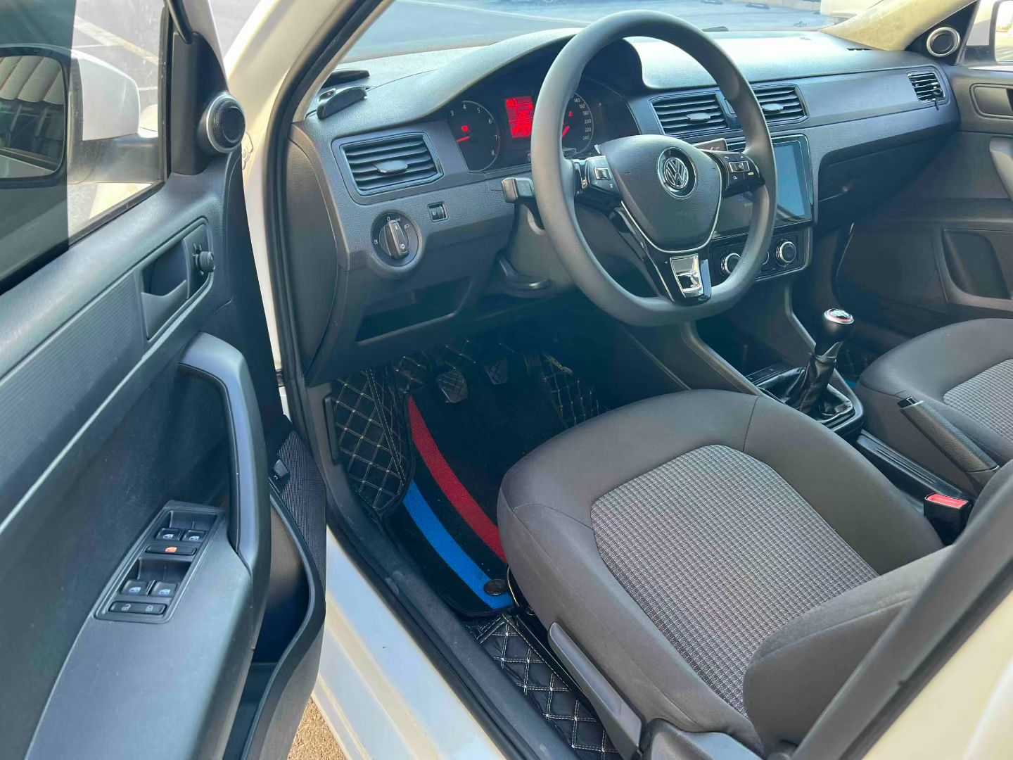 Santana 2020 #4 Santana 2020 car image #4