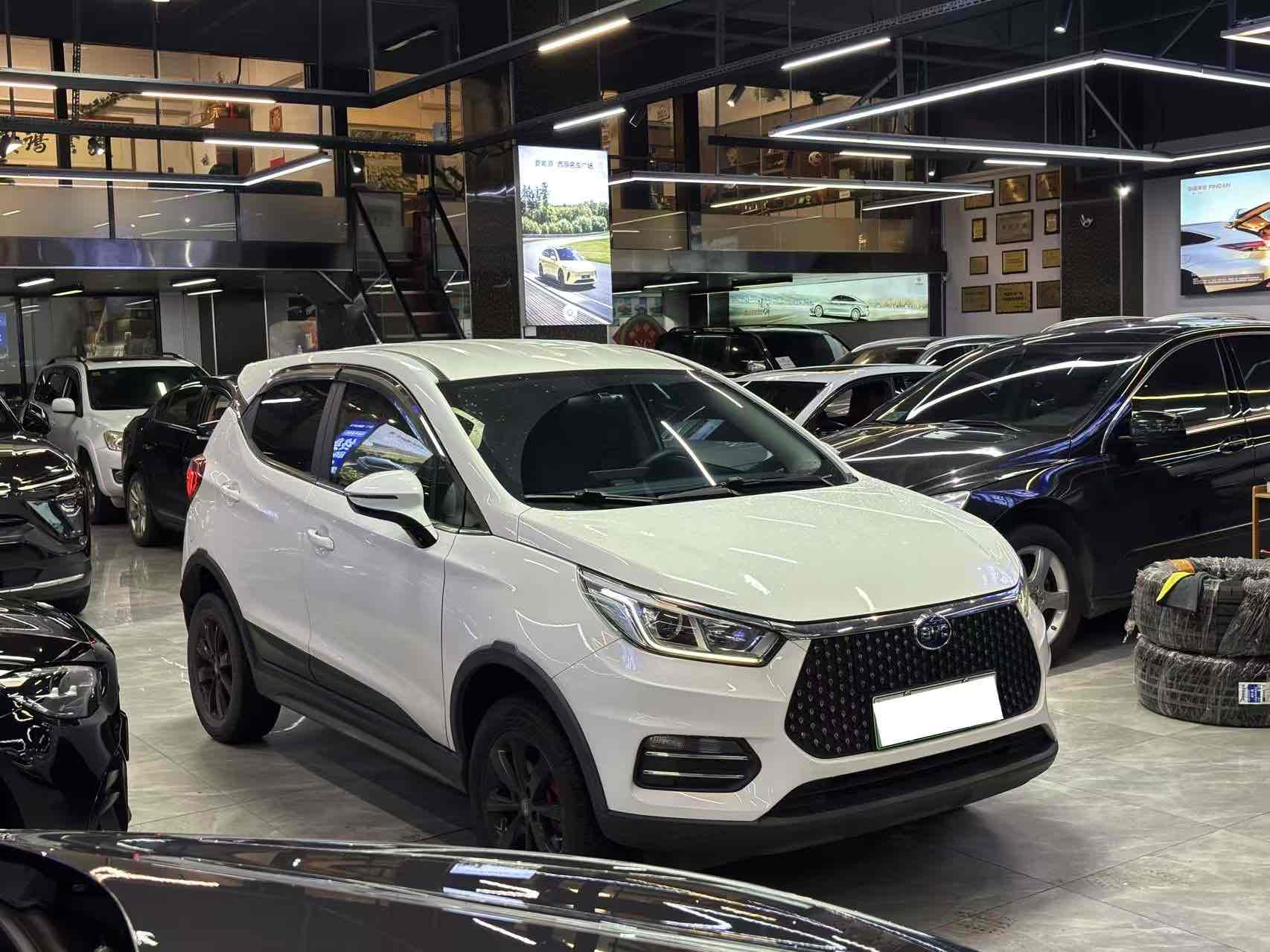 BYD S2 2020 #4 BYD S2 2020 car image #4