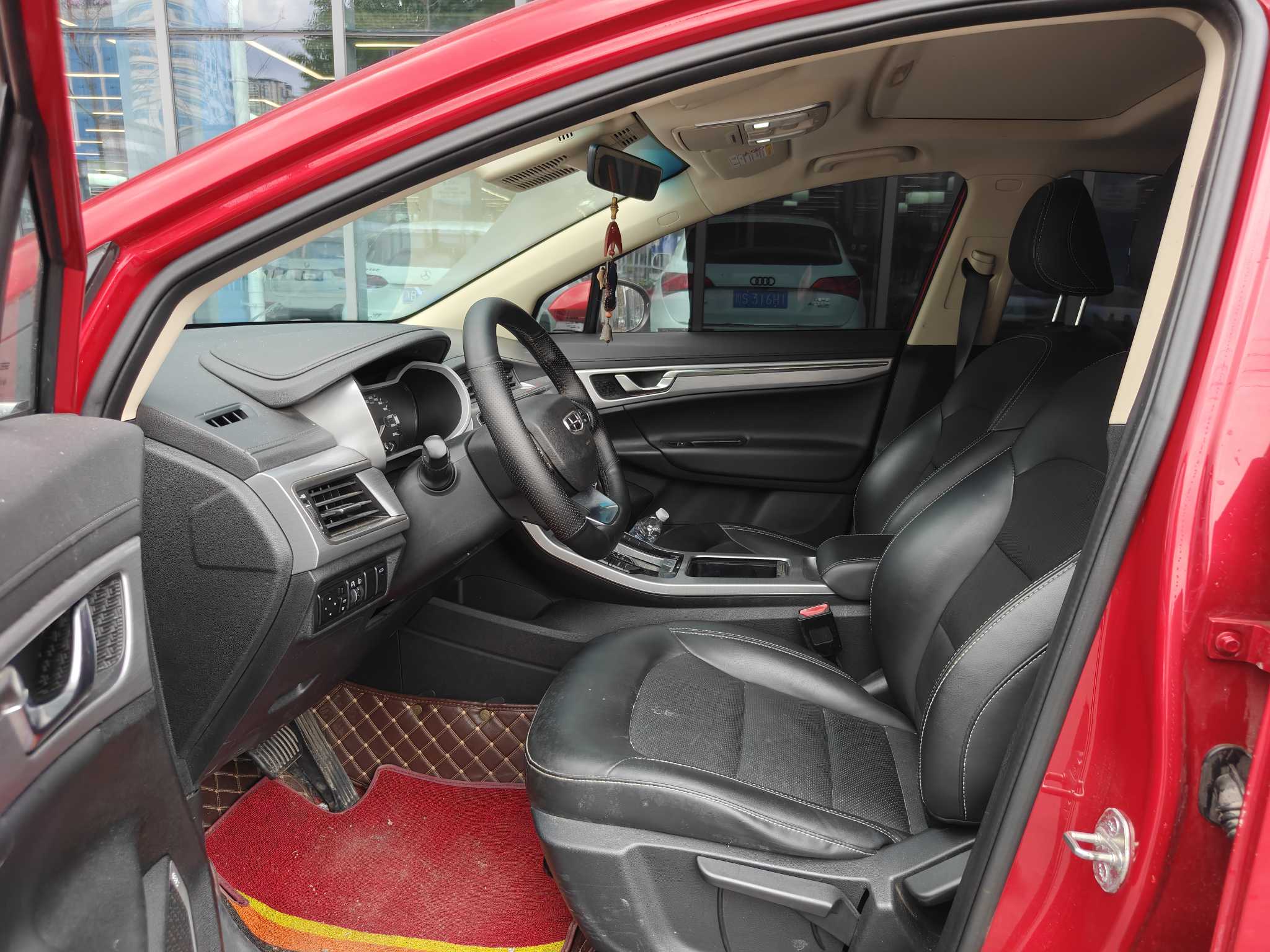 Emgrand GS 2020 car image #4