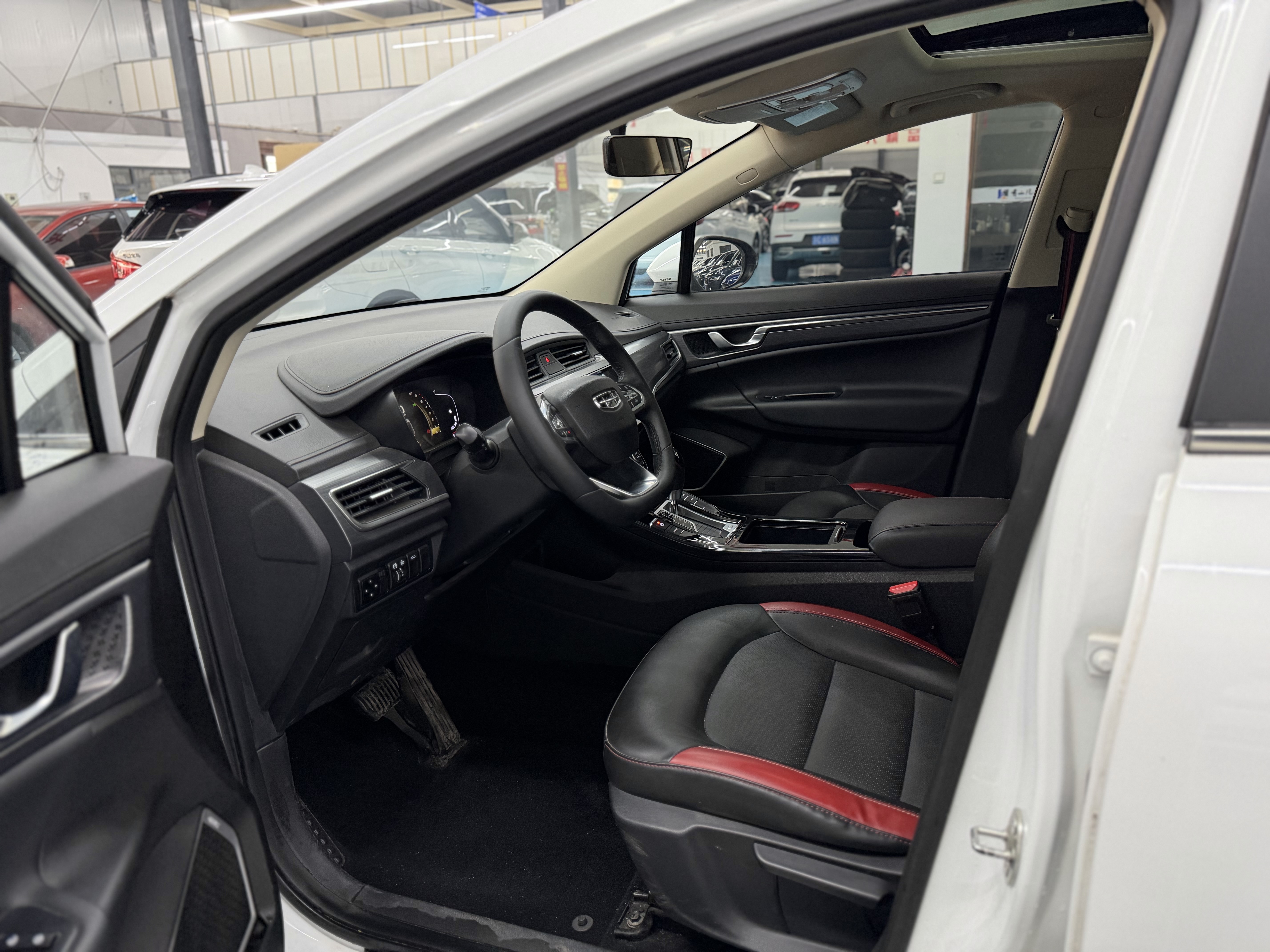 GEELY Emgrand GS 2020 #4 GEELY Emgrand GS 2020 car image #4