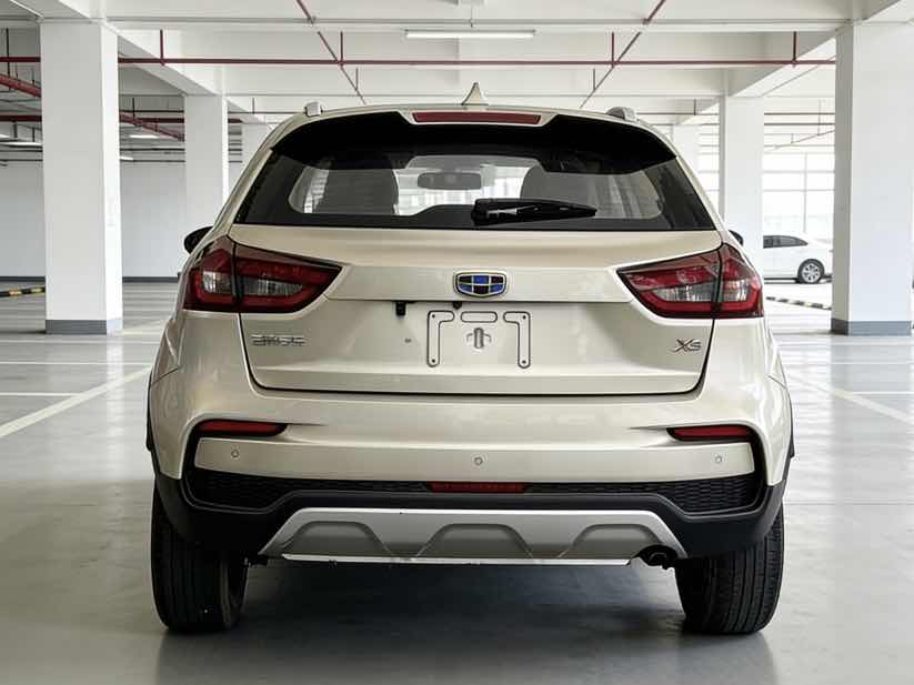 GEELY 2019 #4 GEELY 2019 car image #4