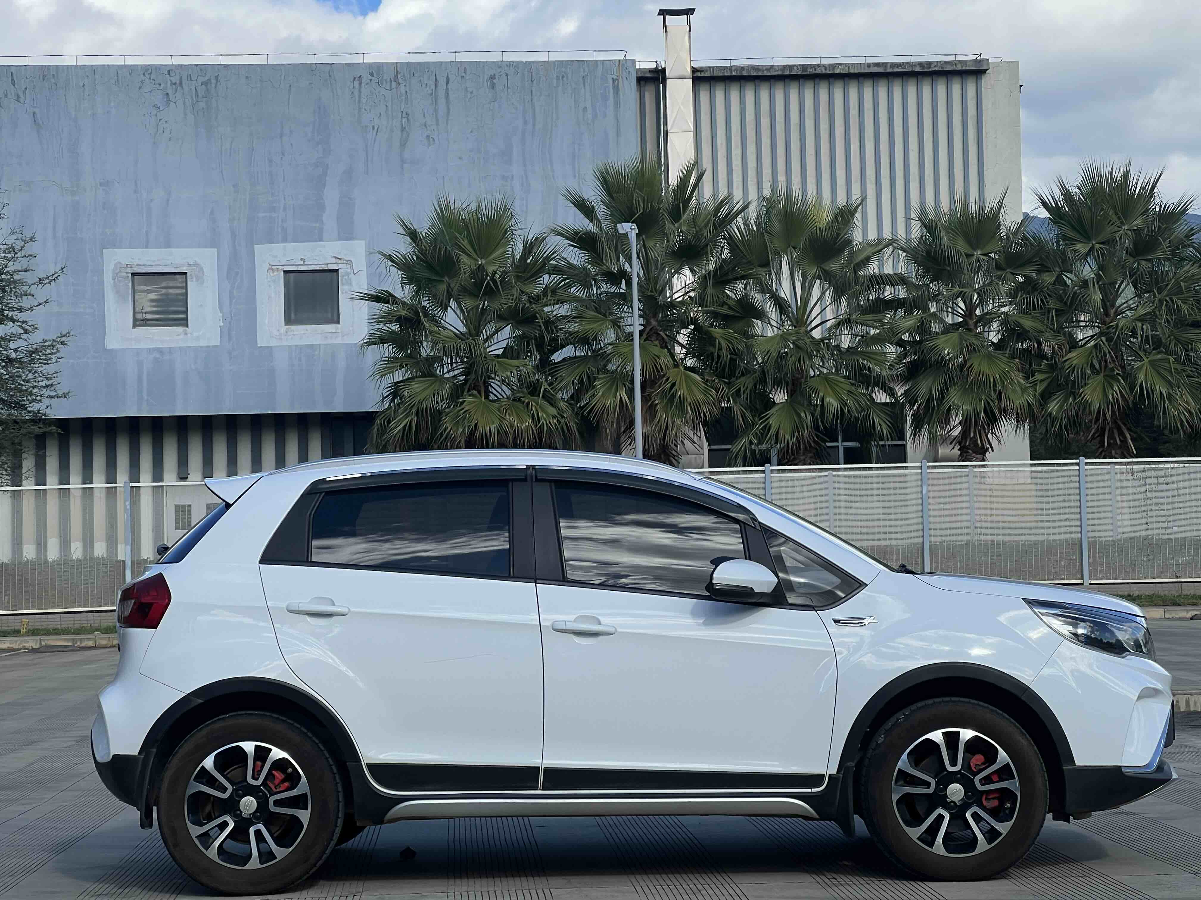 2018 #4 2018 car image #4