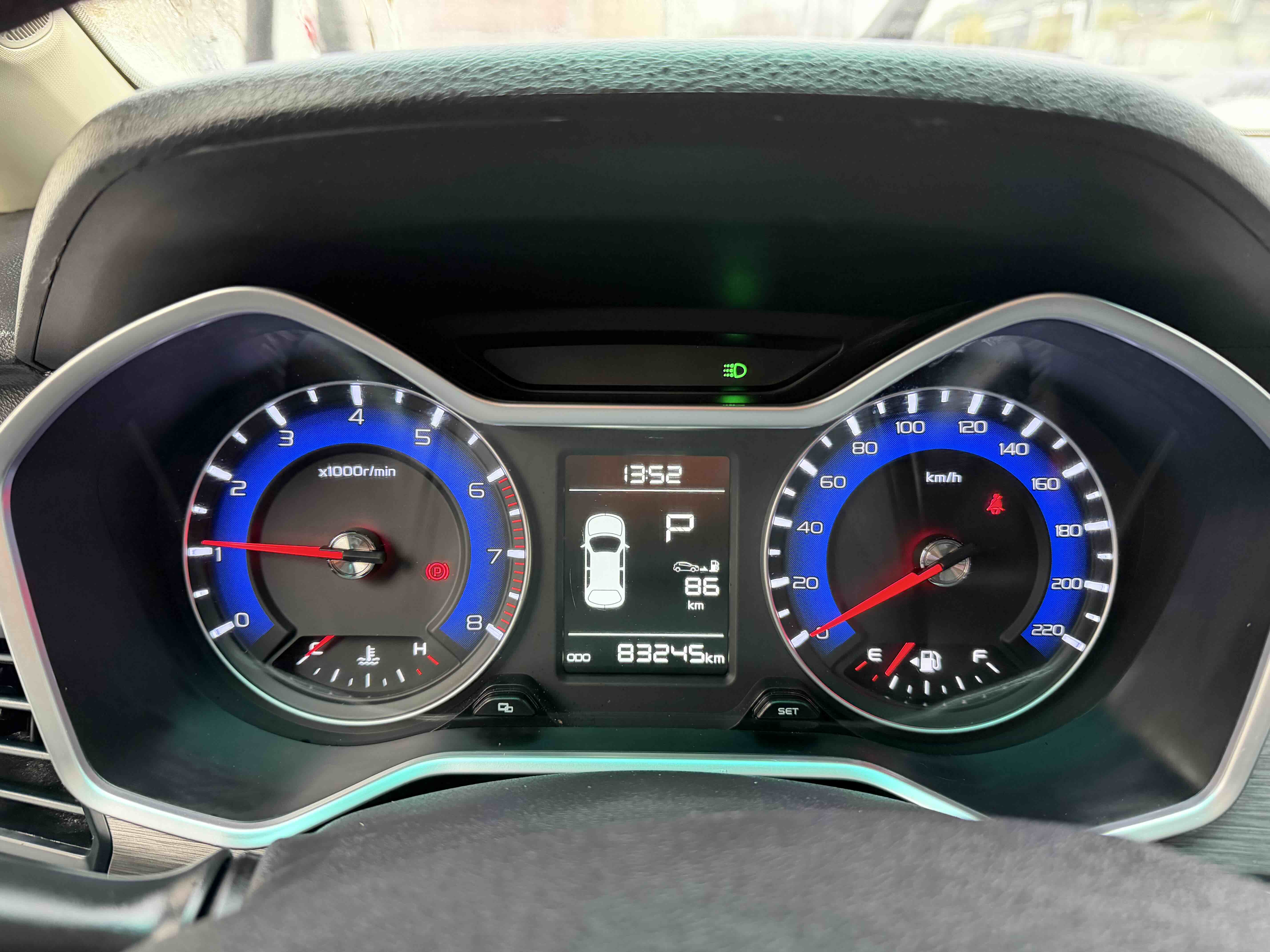 GEELY 2019 #4 GEELY 2019 car image #4