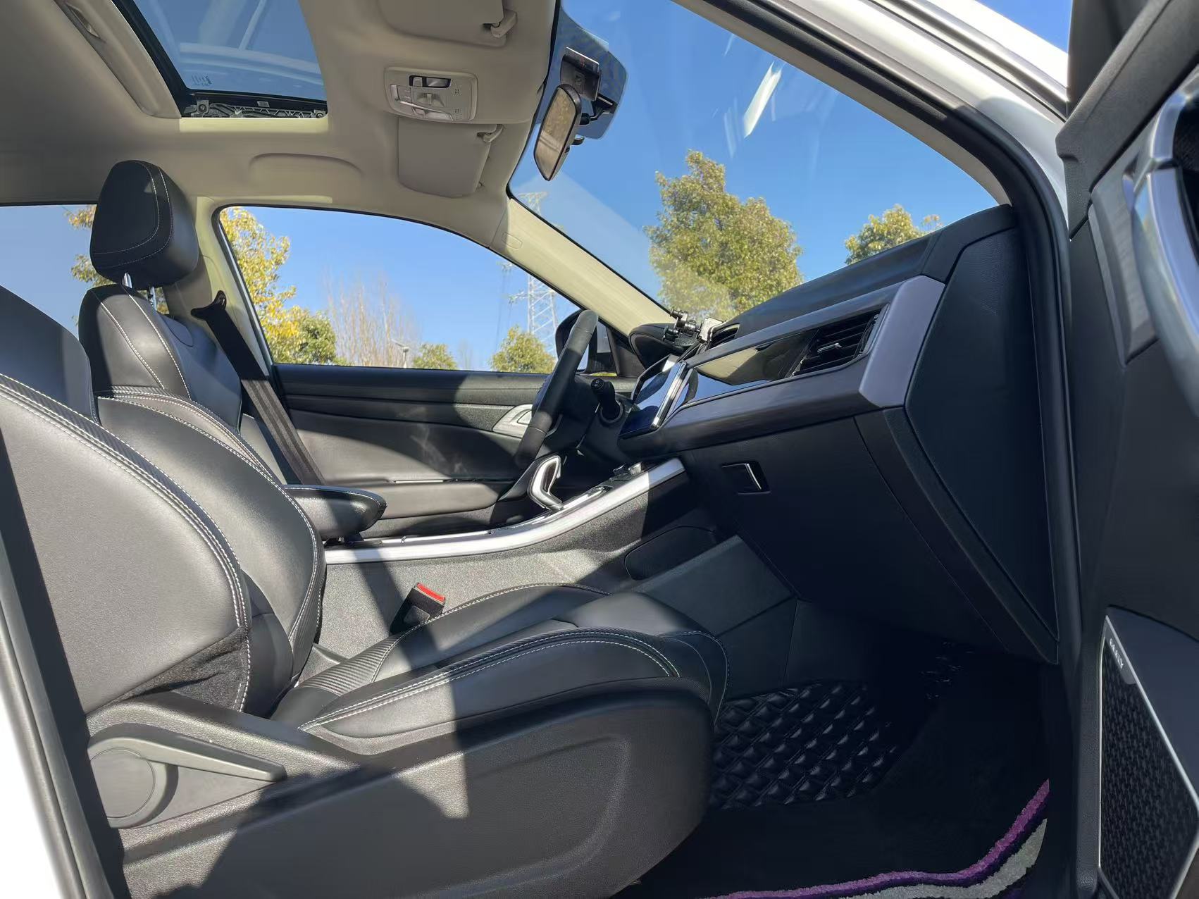 GEELY Boyue 2021 #4 GEELY Boyue 2021 car image #4