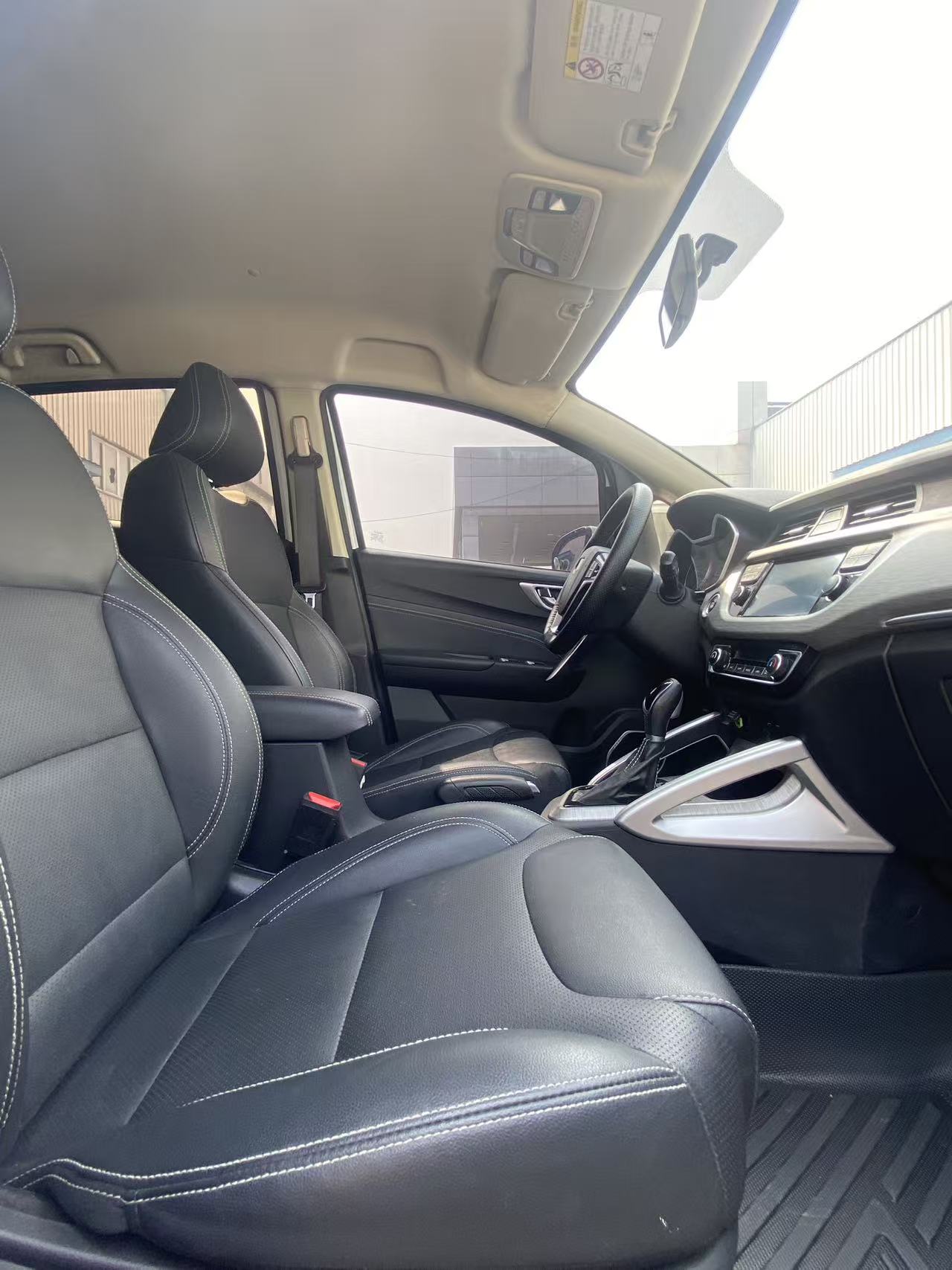 Vision X3 2019 car image #4