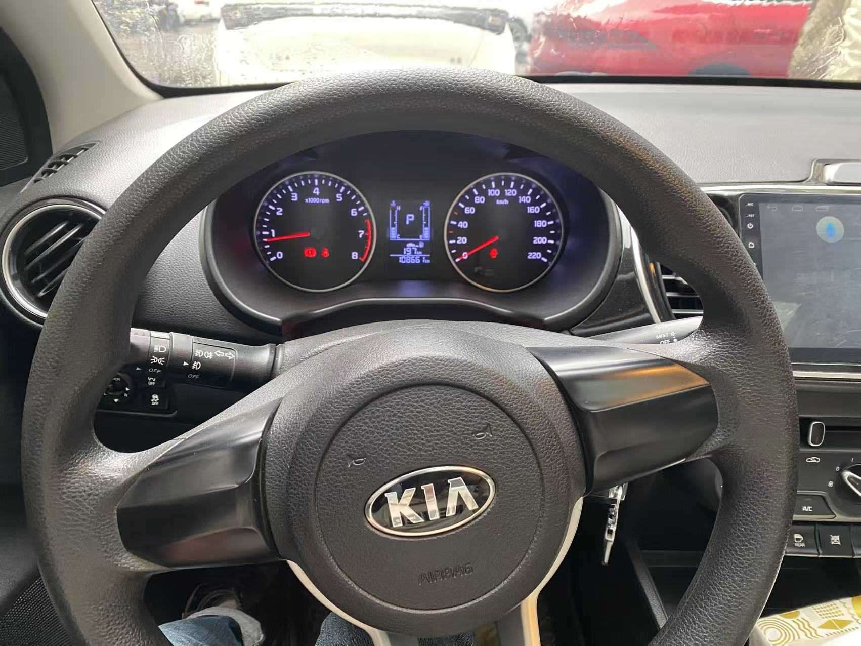 Kia Pegas 2018 image de voiture #4