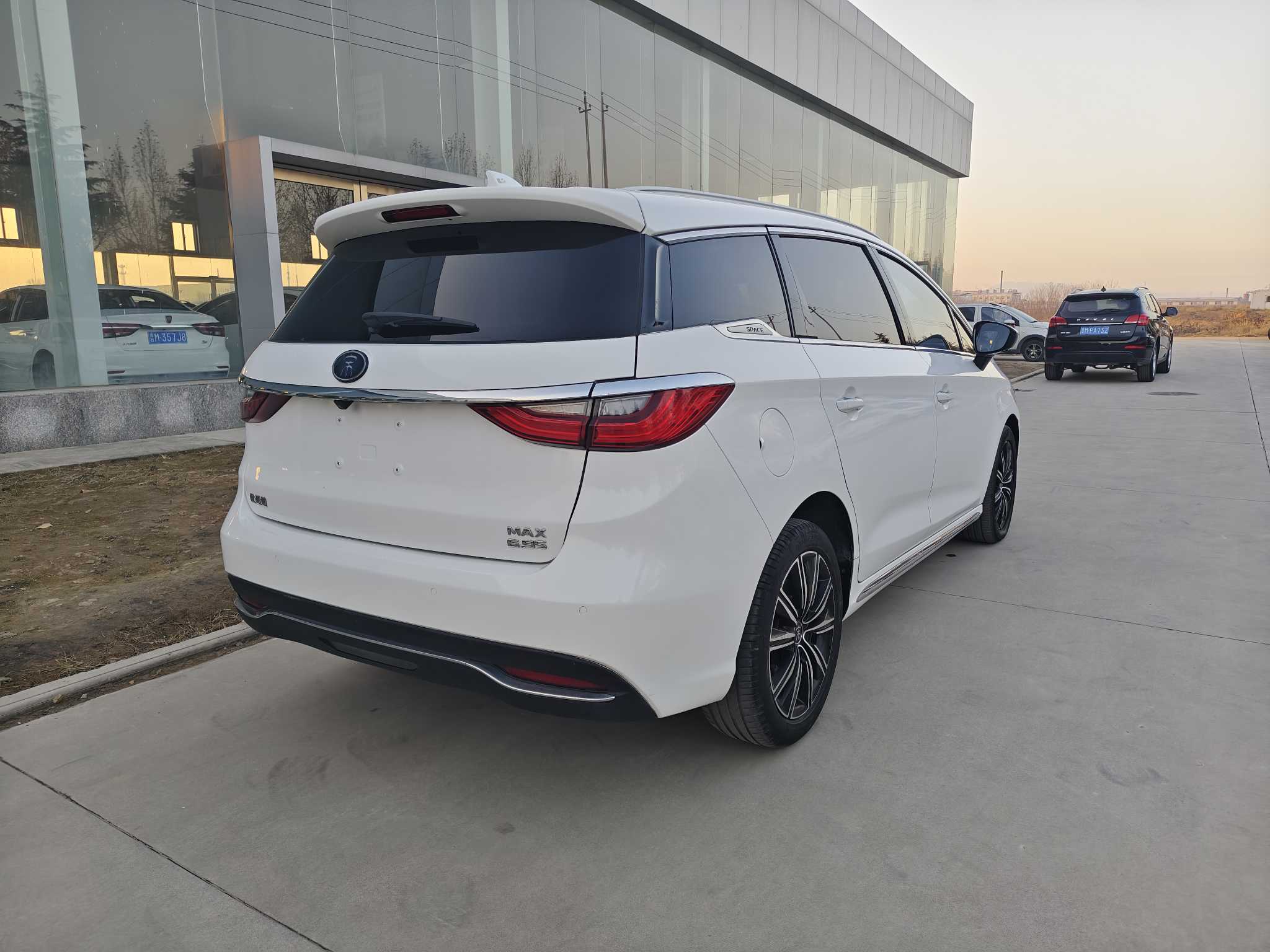 BYD Song MAX New Energy 2019 car image #4