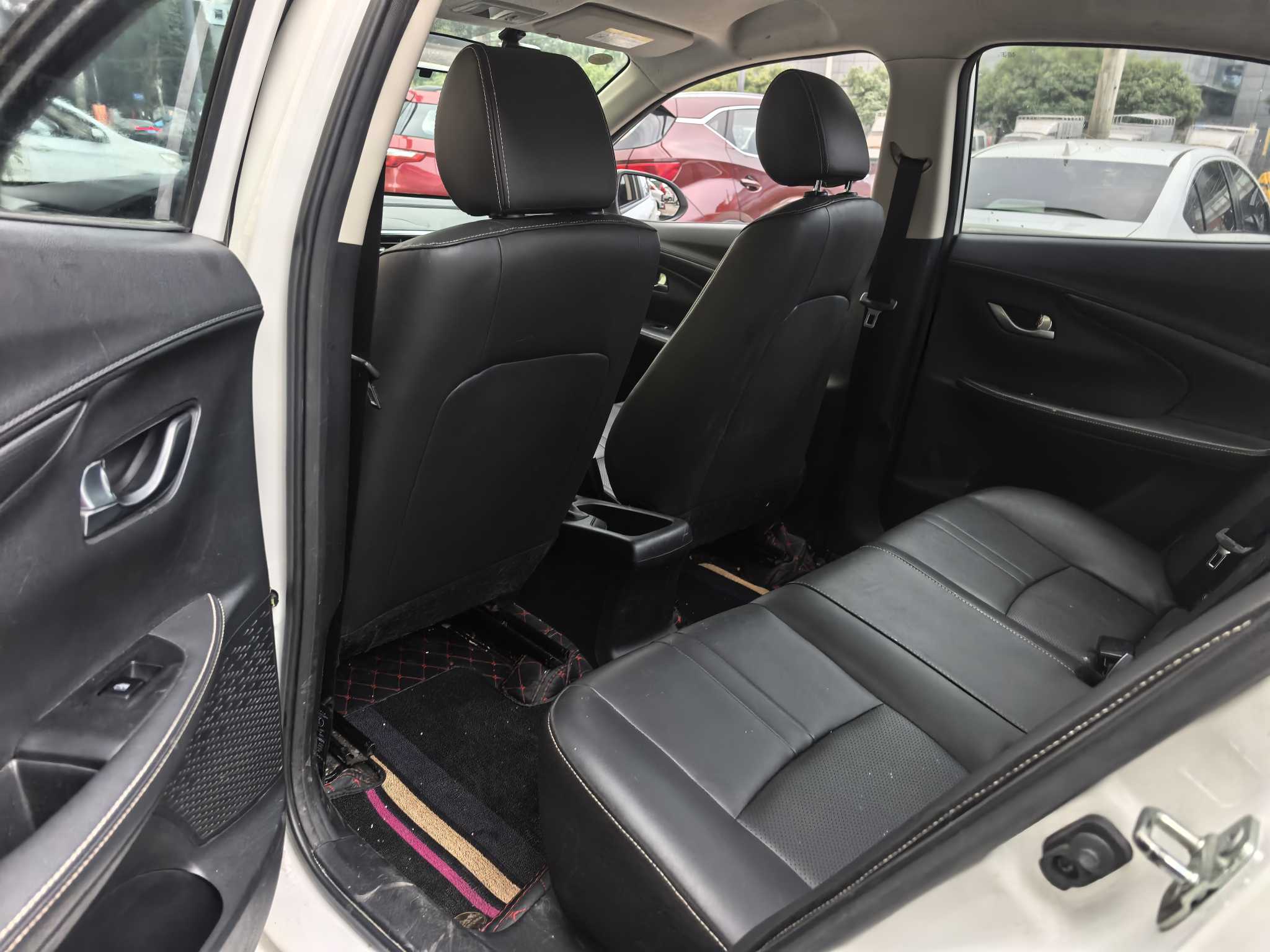 Changan Alsvin 2021 #4 Changan Alsvin 2021 car image #4