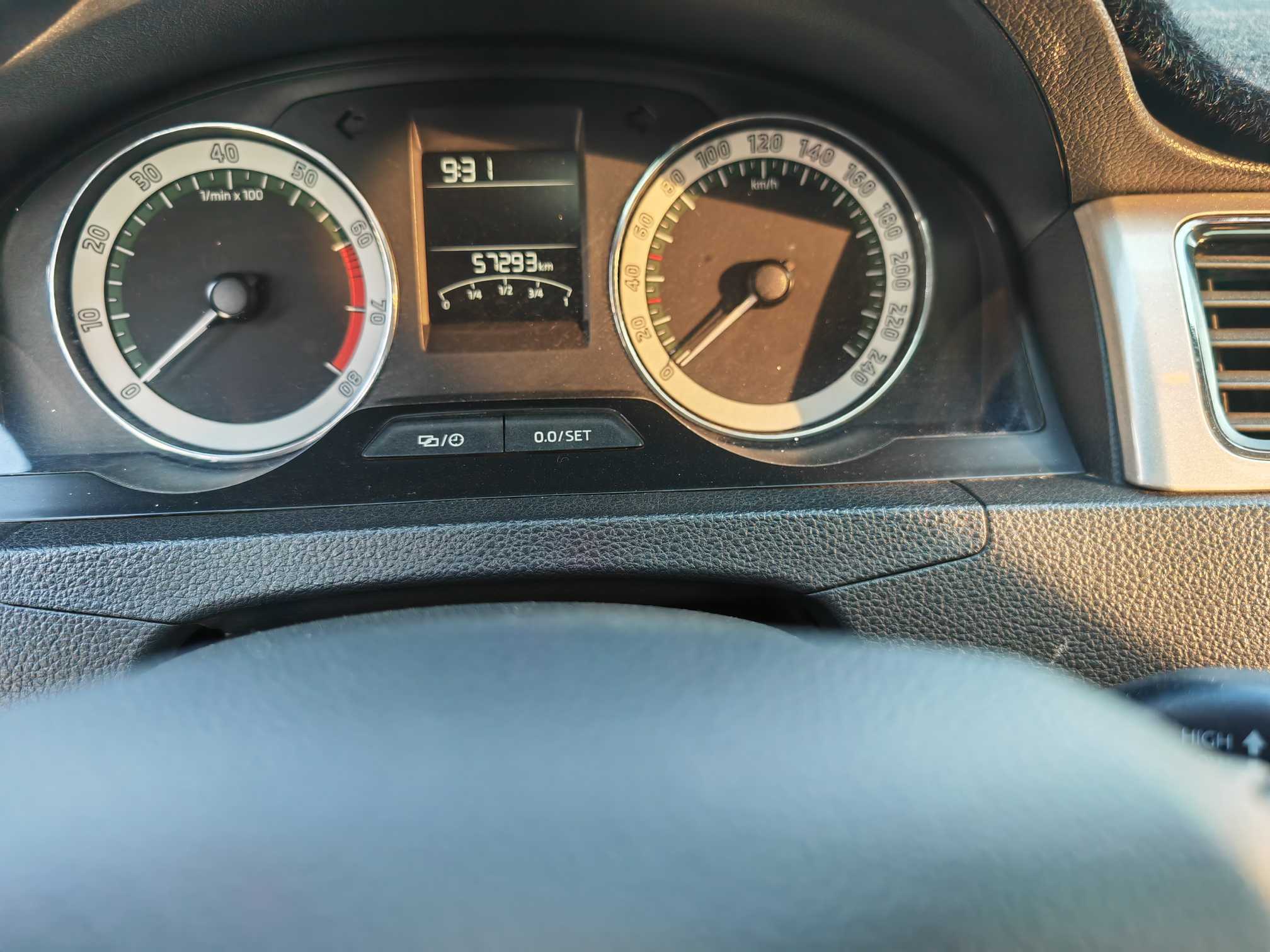 Skoda Rapid 2020 car image #4