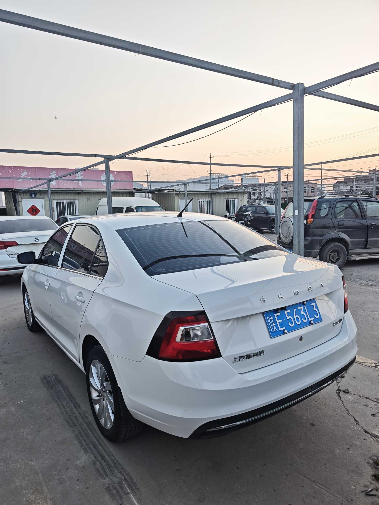 Skoda Rapid 2019 immagine di auto #4