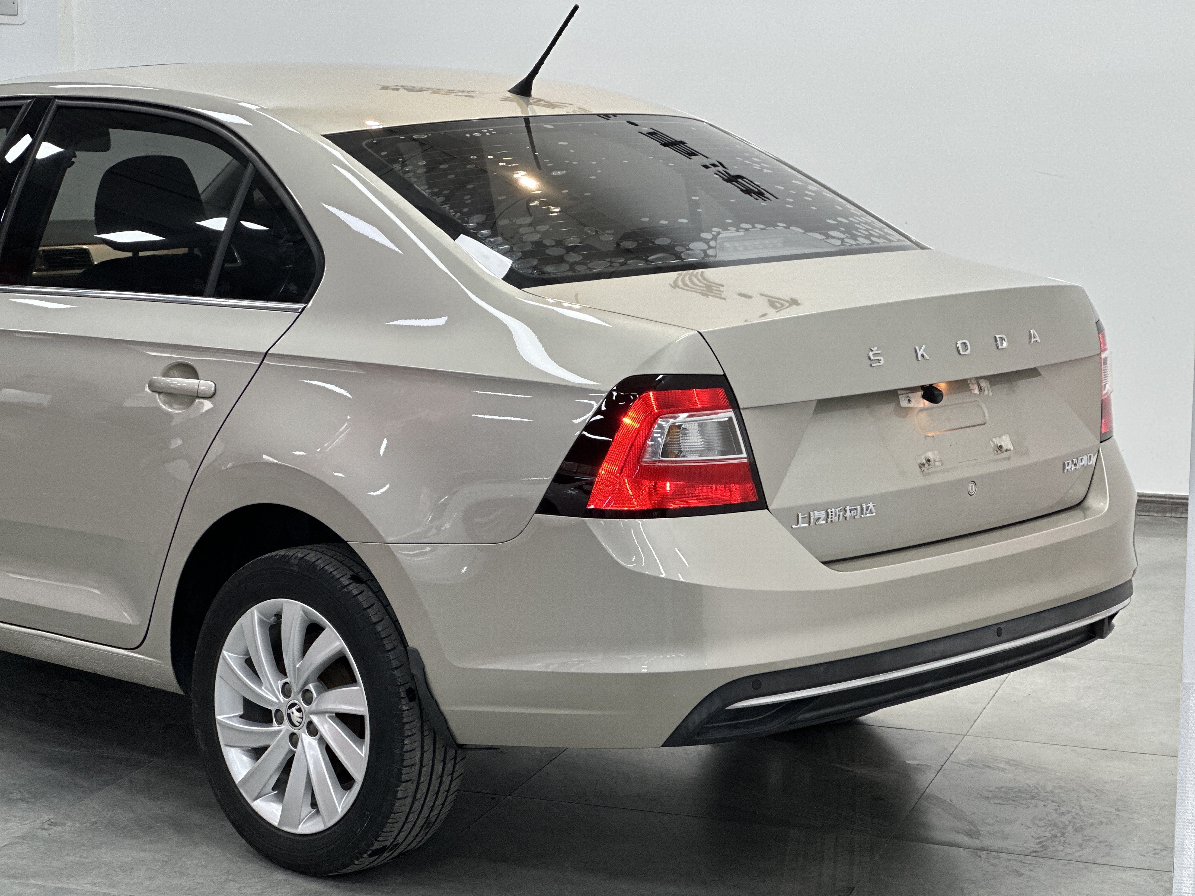 Skoda Rapid 2019 #4 Skoda Rapid 2019 car image #4