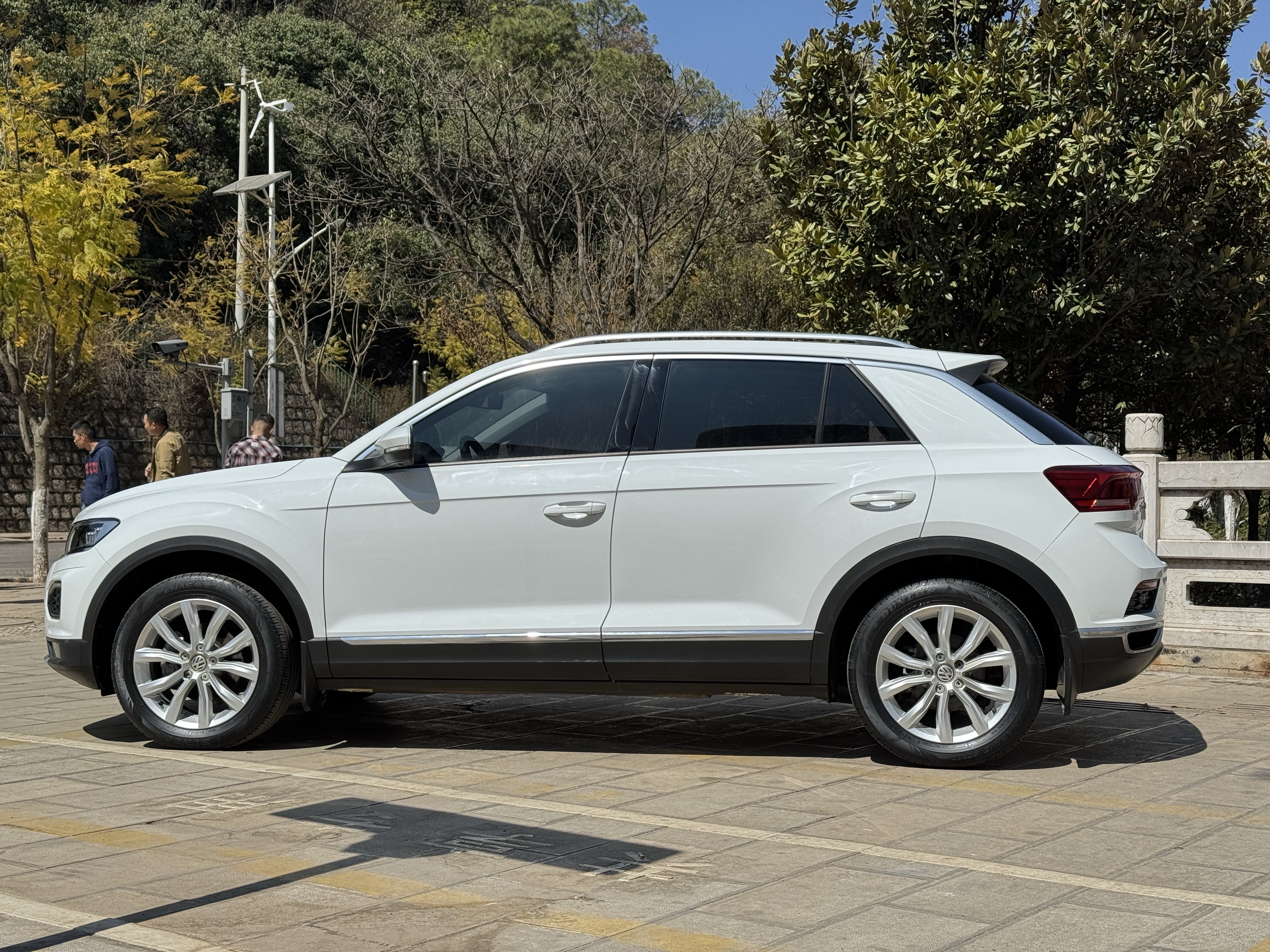 Volkswagen T-Roc 2019 #4 Volkswagen T-Roc 2019 immagine di auto #4