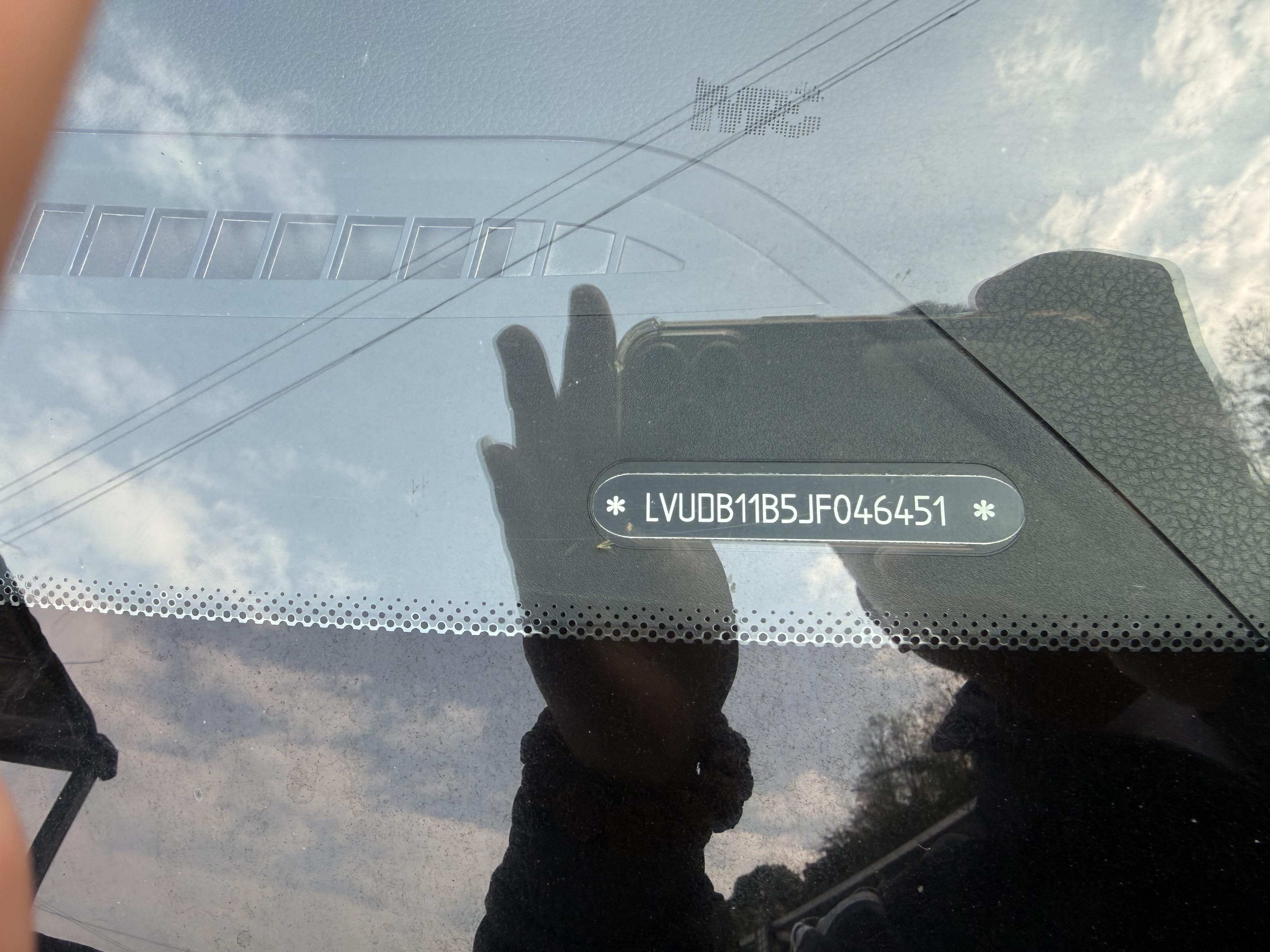 X70 2018 #4 X70 2018 car image #4