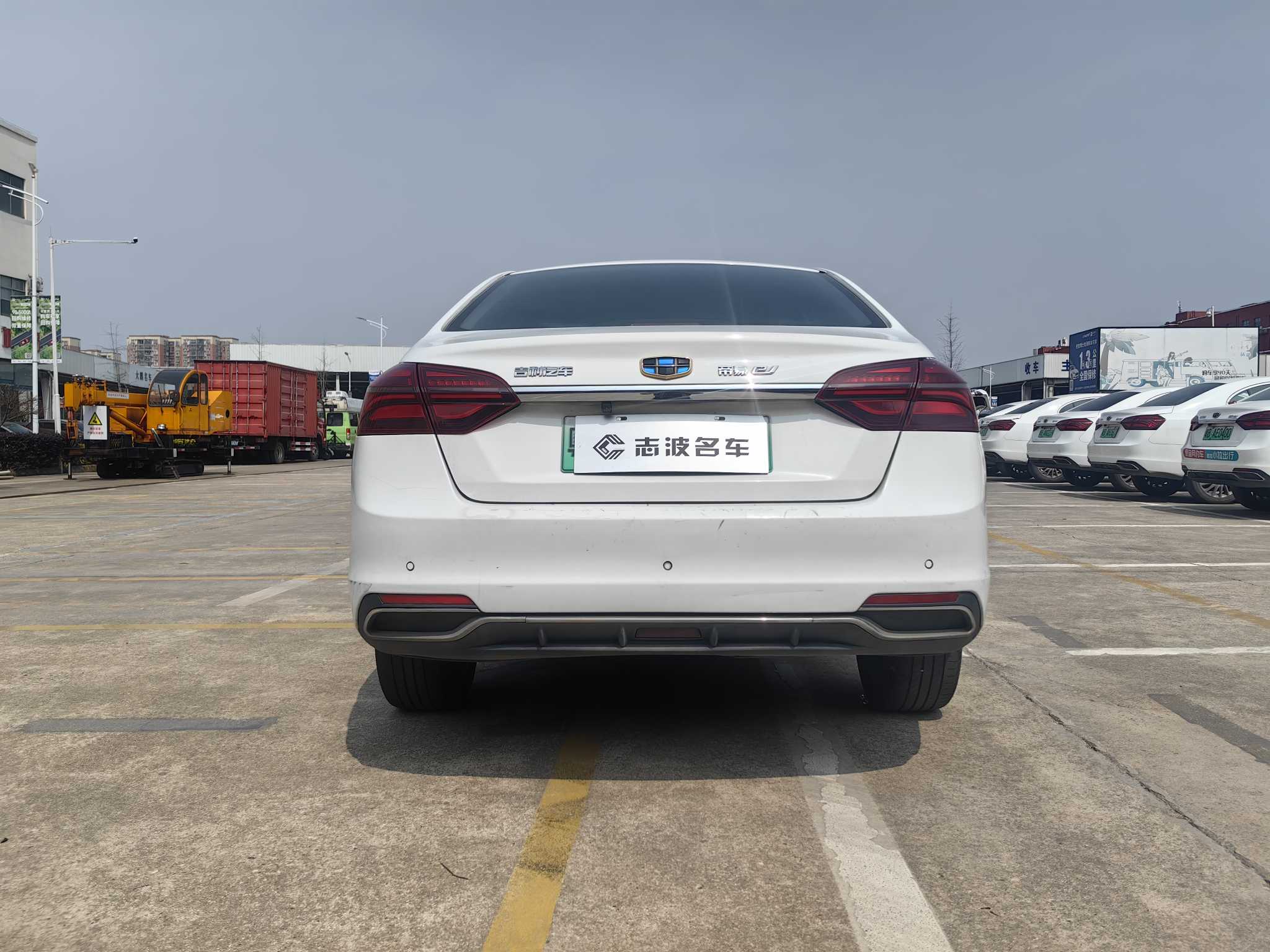 Emgrand New Energy 2021 car image #4