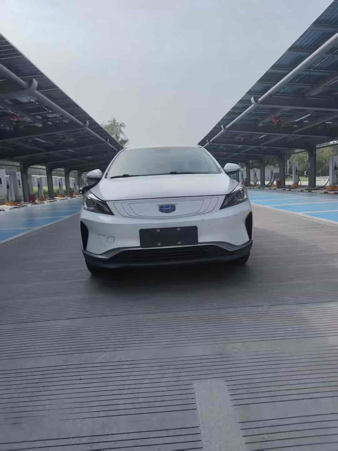GEELY Emgrand GSe 2019 car image #4