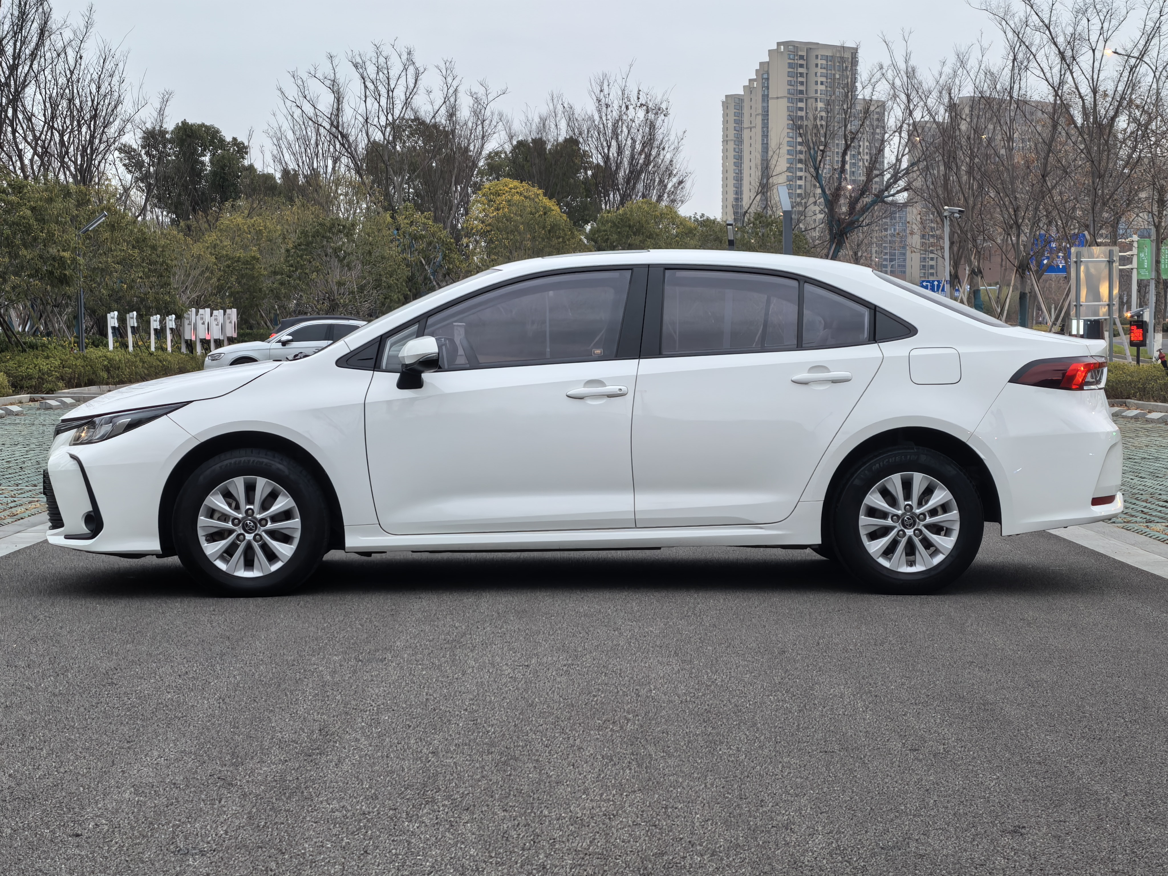 Toyota Corolla 2020 car image #4