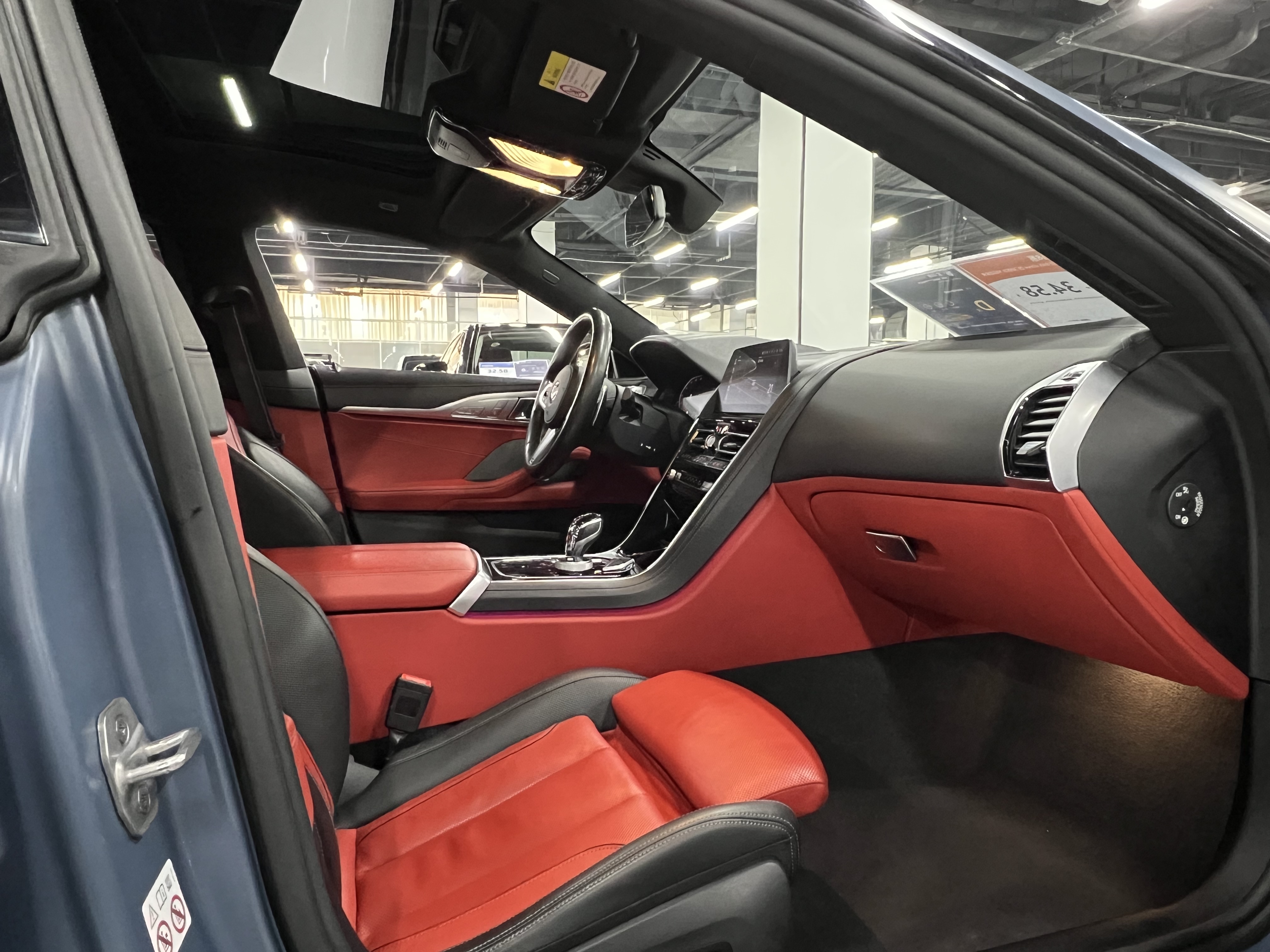 BMW 8 Series 2019 #4 BMW 8 Series 2019 car image #4