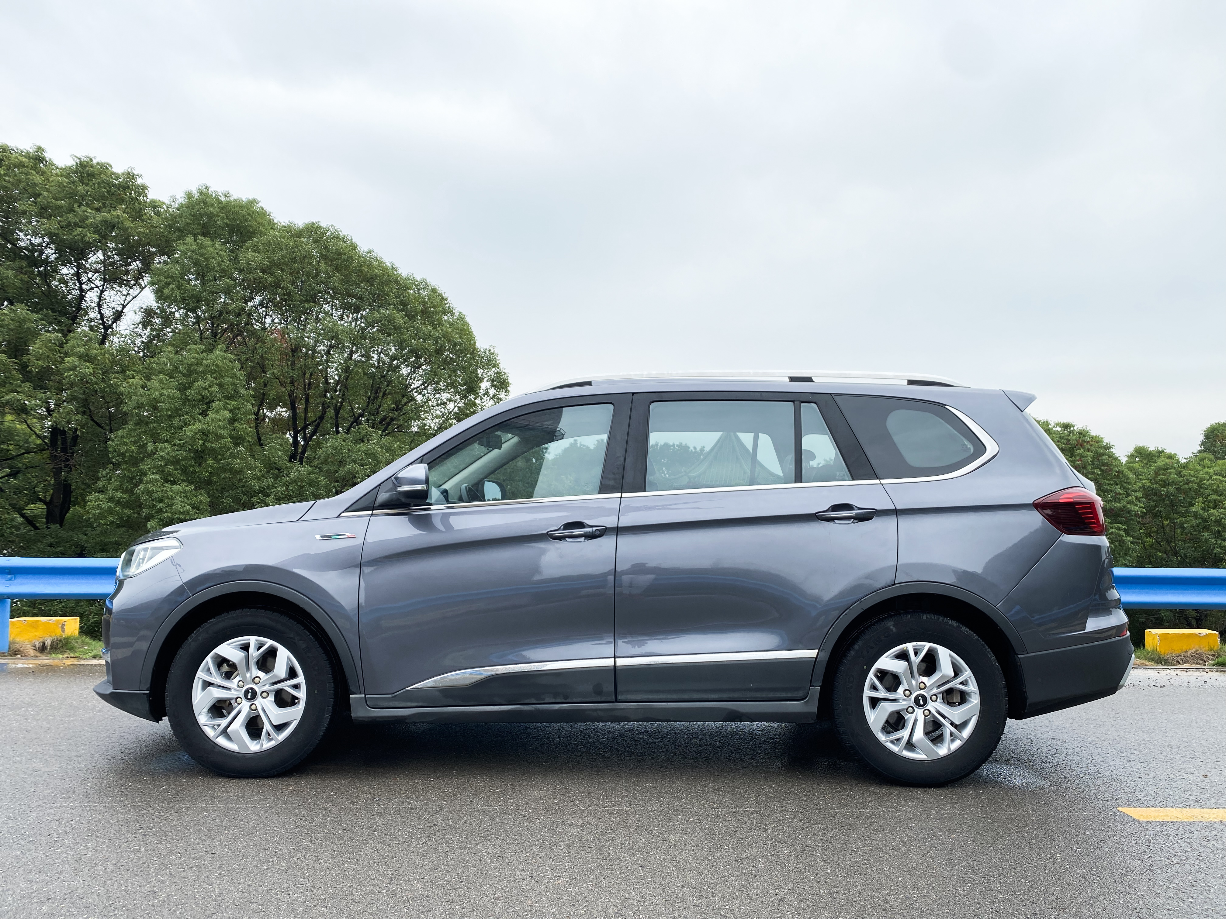 SWM斯威汽车 SWM斯威G05 2019 汽车图片 #4