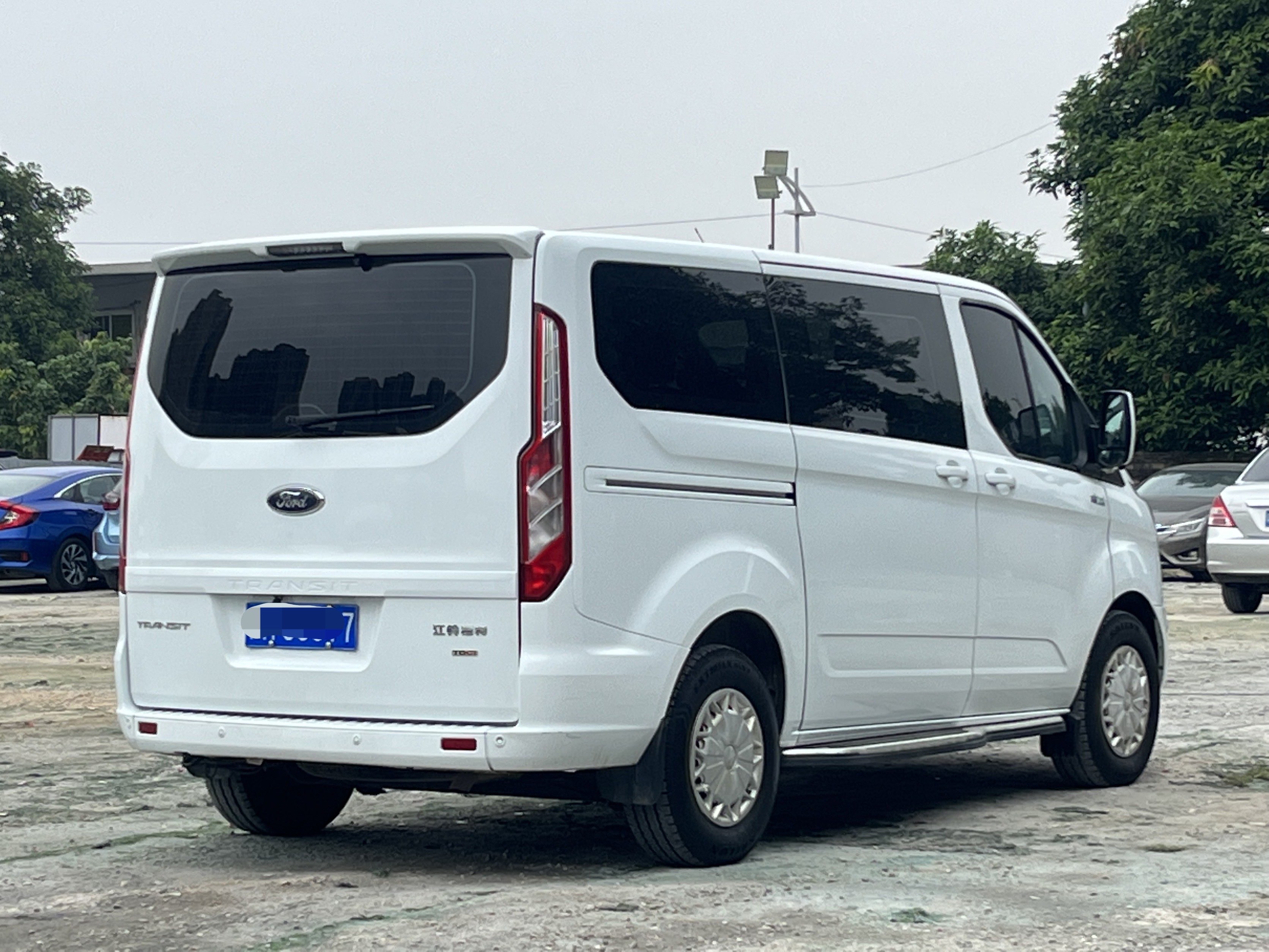 Ford Transit 2020 car image #4