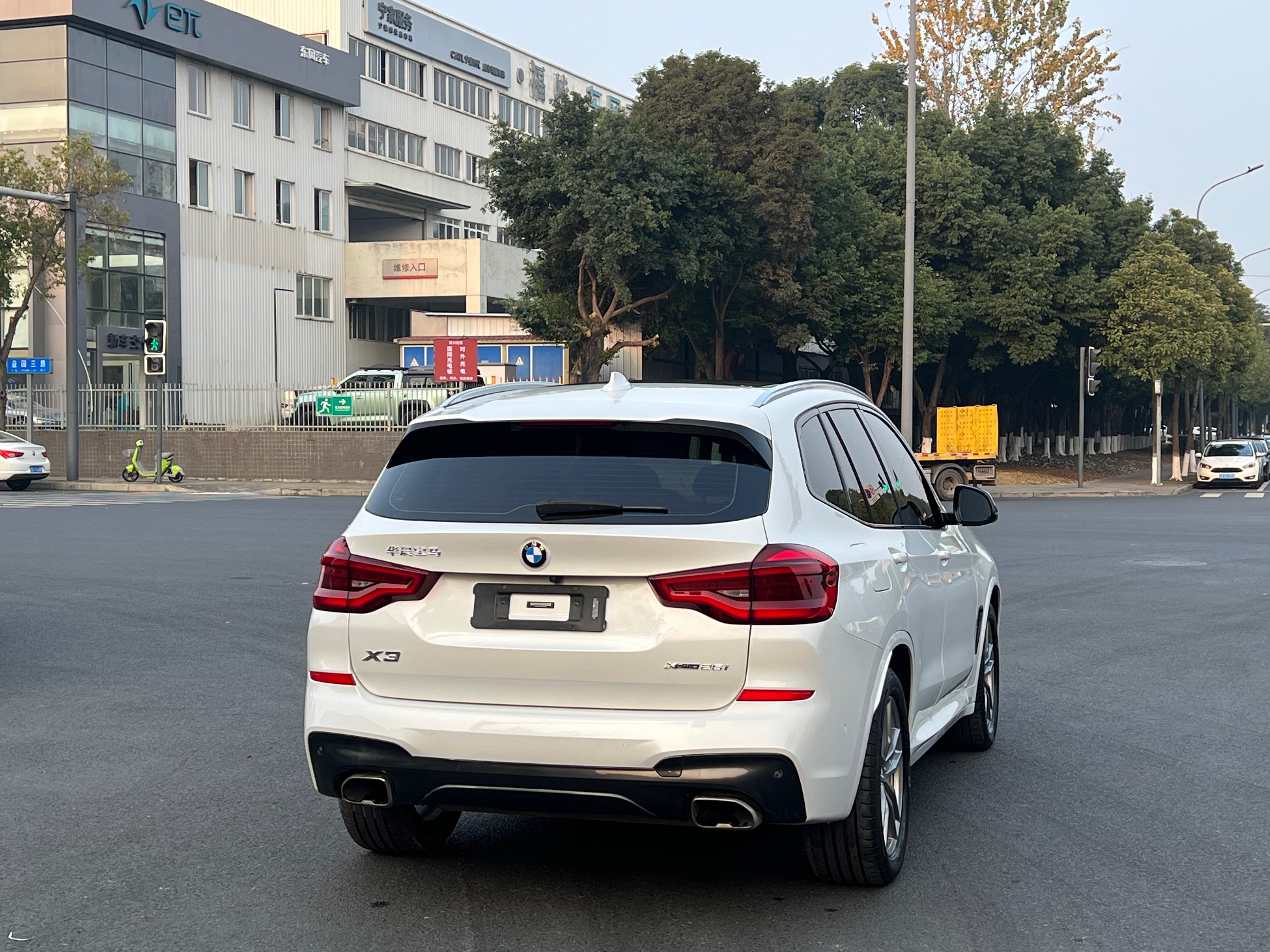 BMW X3 2020 car image #4