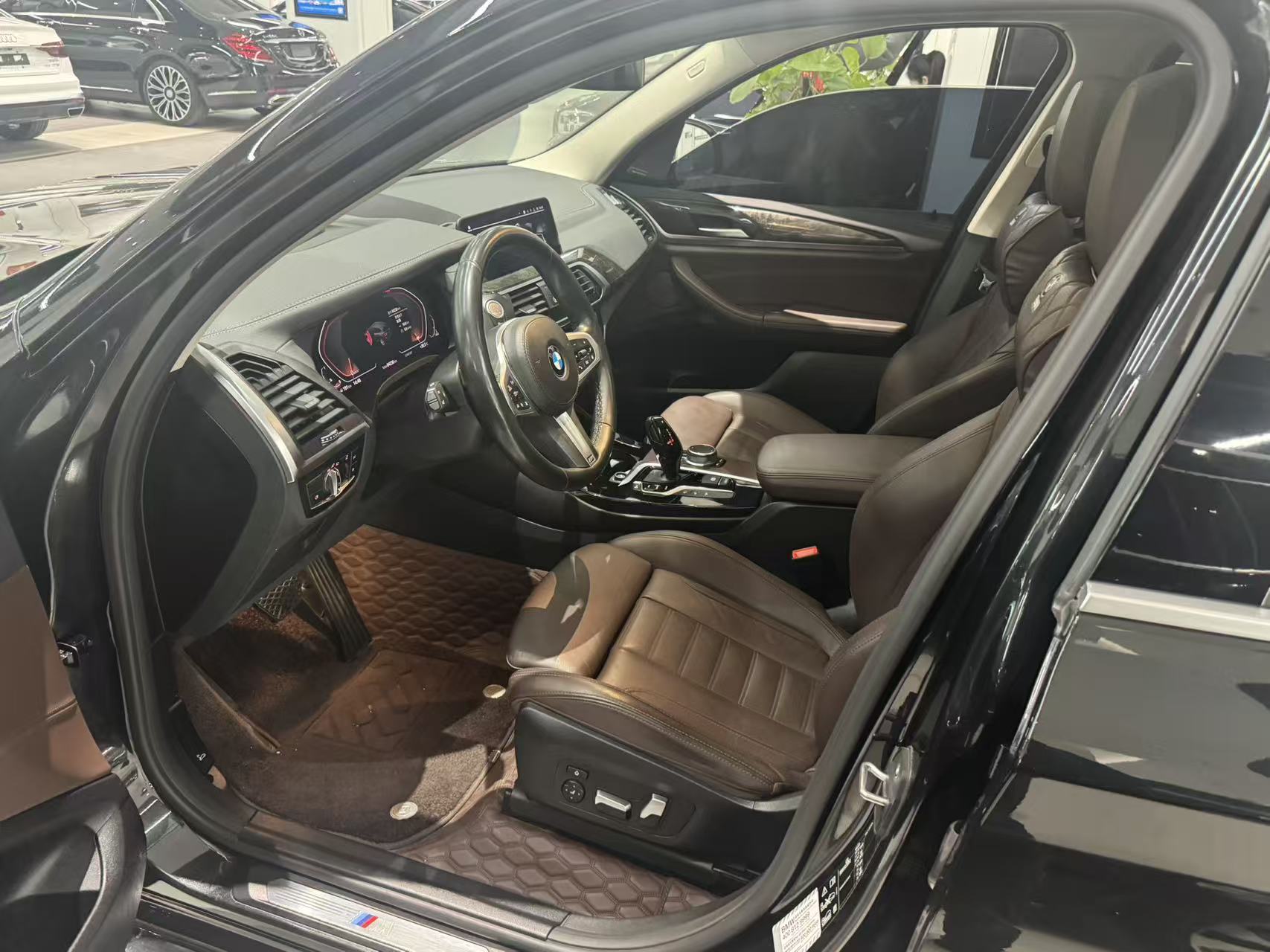 BMW X3 2020 immagine di auto #4