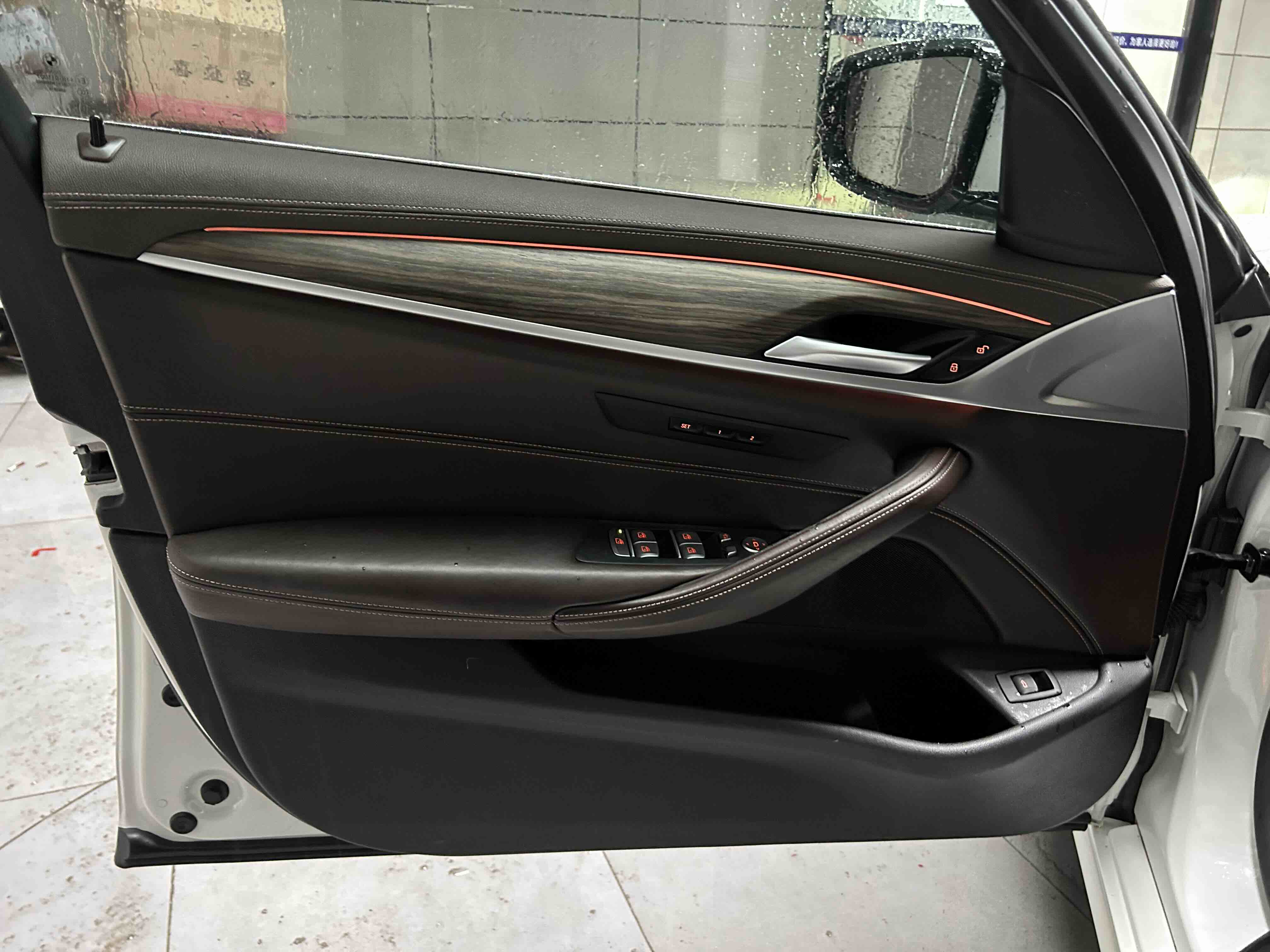 BMW 5 Series 2020 #4 BMW 5 Series 2020 car image #4
