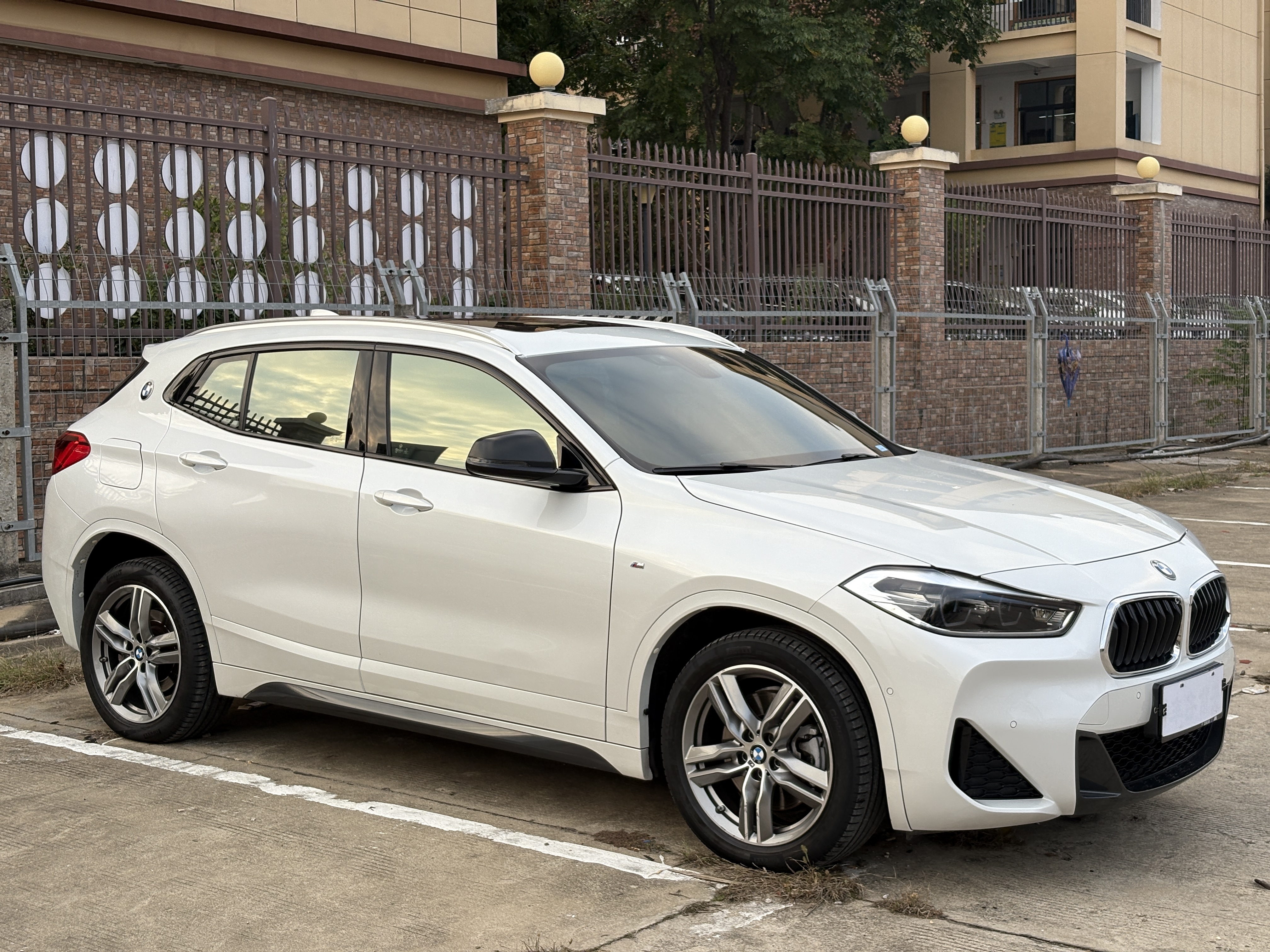 BMW X2 2020 car image #4