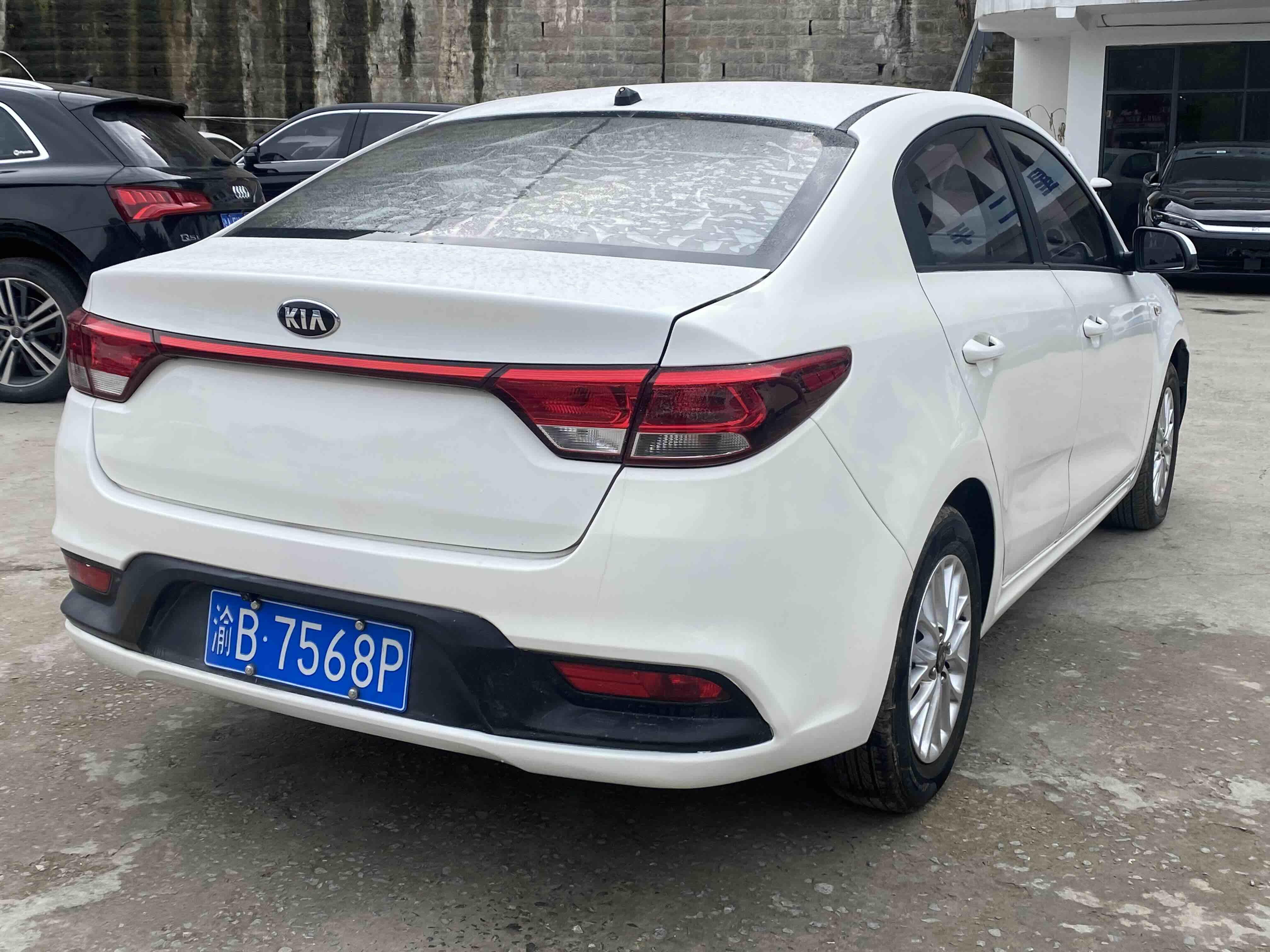 起亚 起亚K2 2018 汽车图片 #4