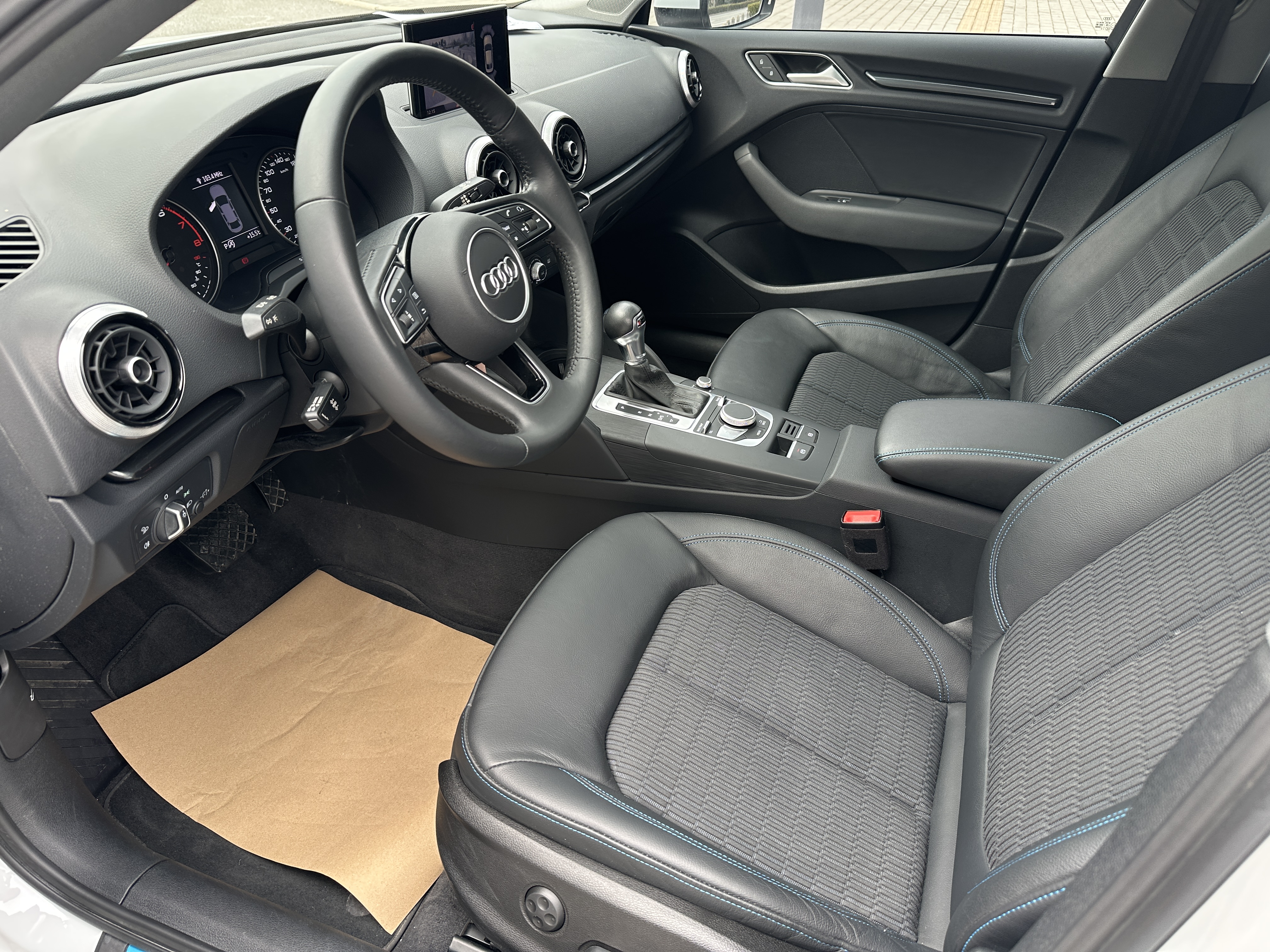 Audi A3 2019 car image #4