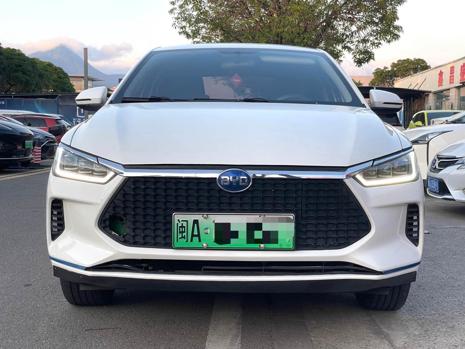 BYD e3 2020 car image #4