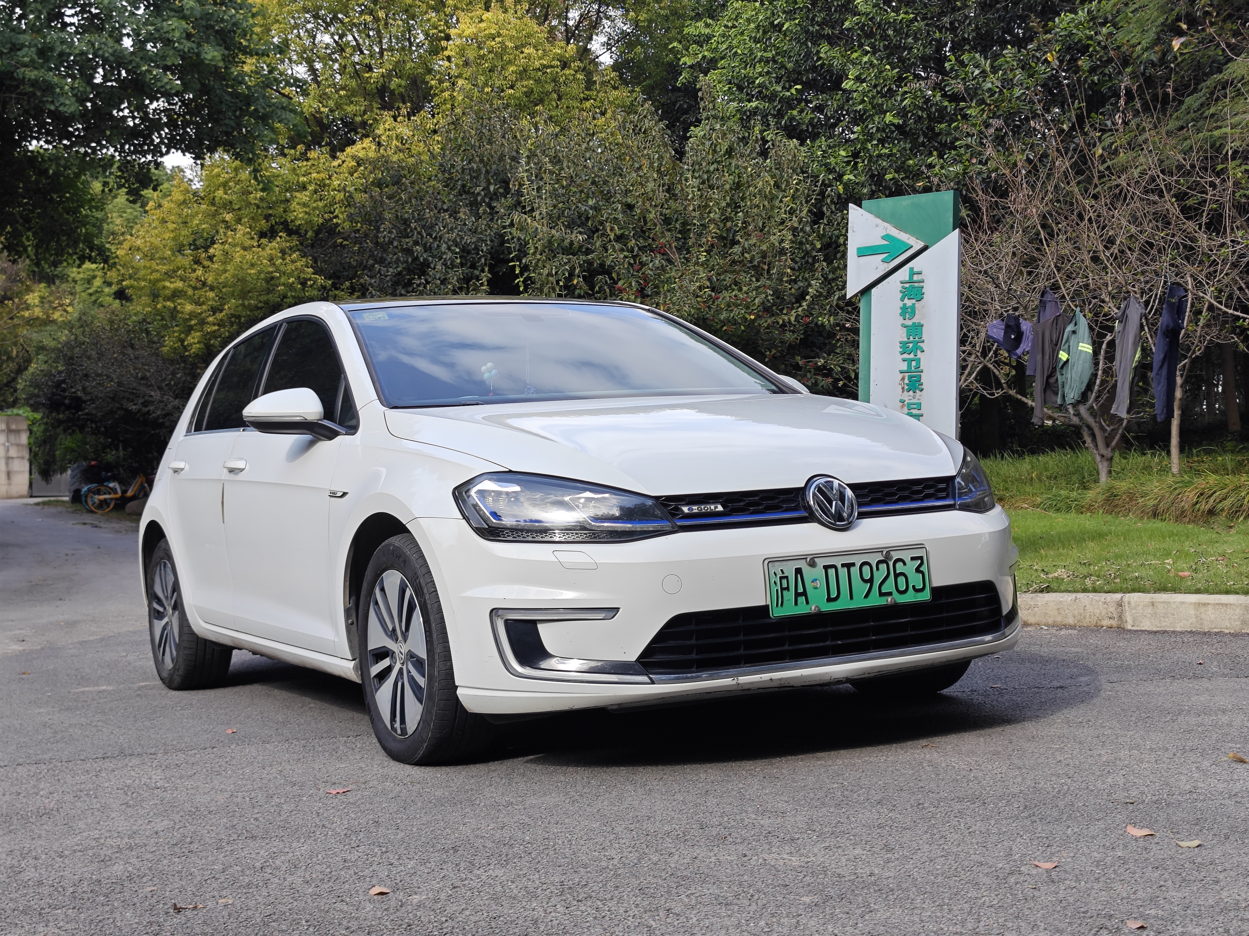 Volkswagen Golf Pure Electric 2021 #4 Volkswagen Golf Pure Electric 2021 car image #4