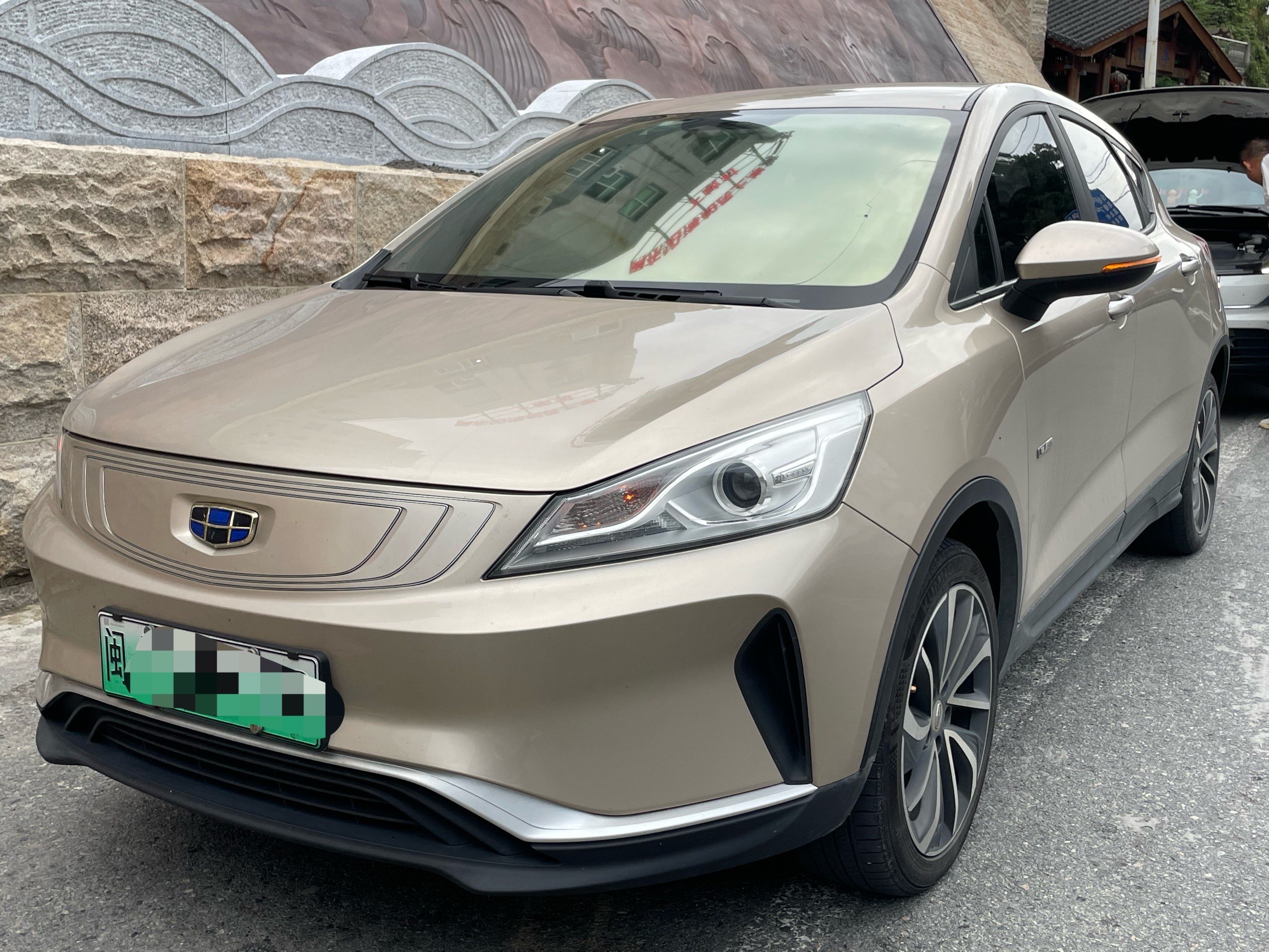 GEELY Emgrand GSe 2019 car image #4