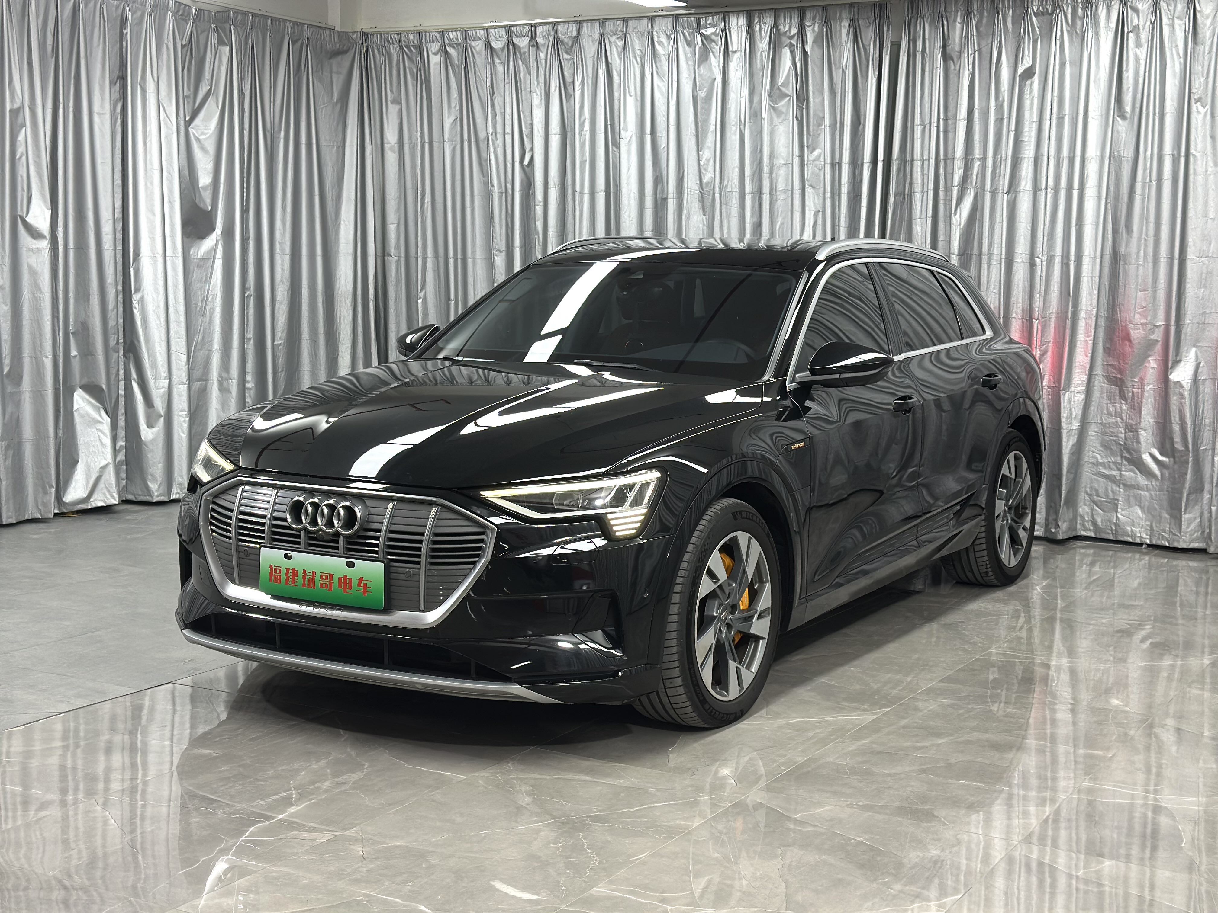Audi e-tron (Imported) 2020 car image #4