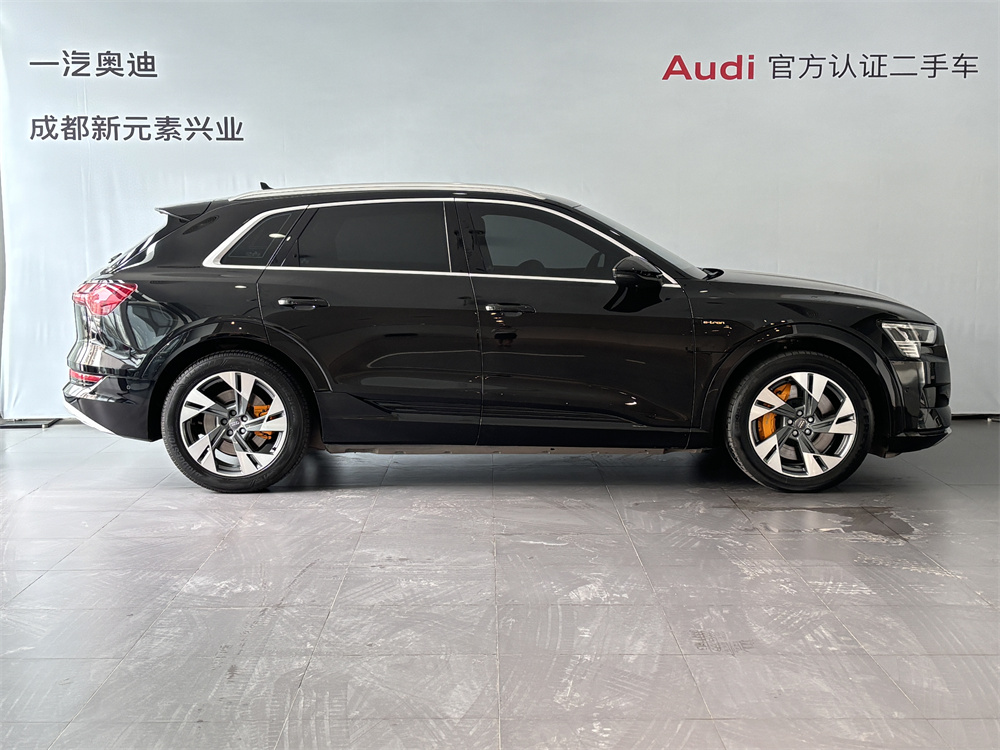 Audi e-tron (Imported) 2020 #4 Audi e-tron (Imported) 2020 car image #4