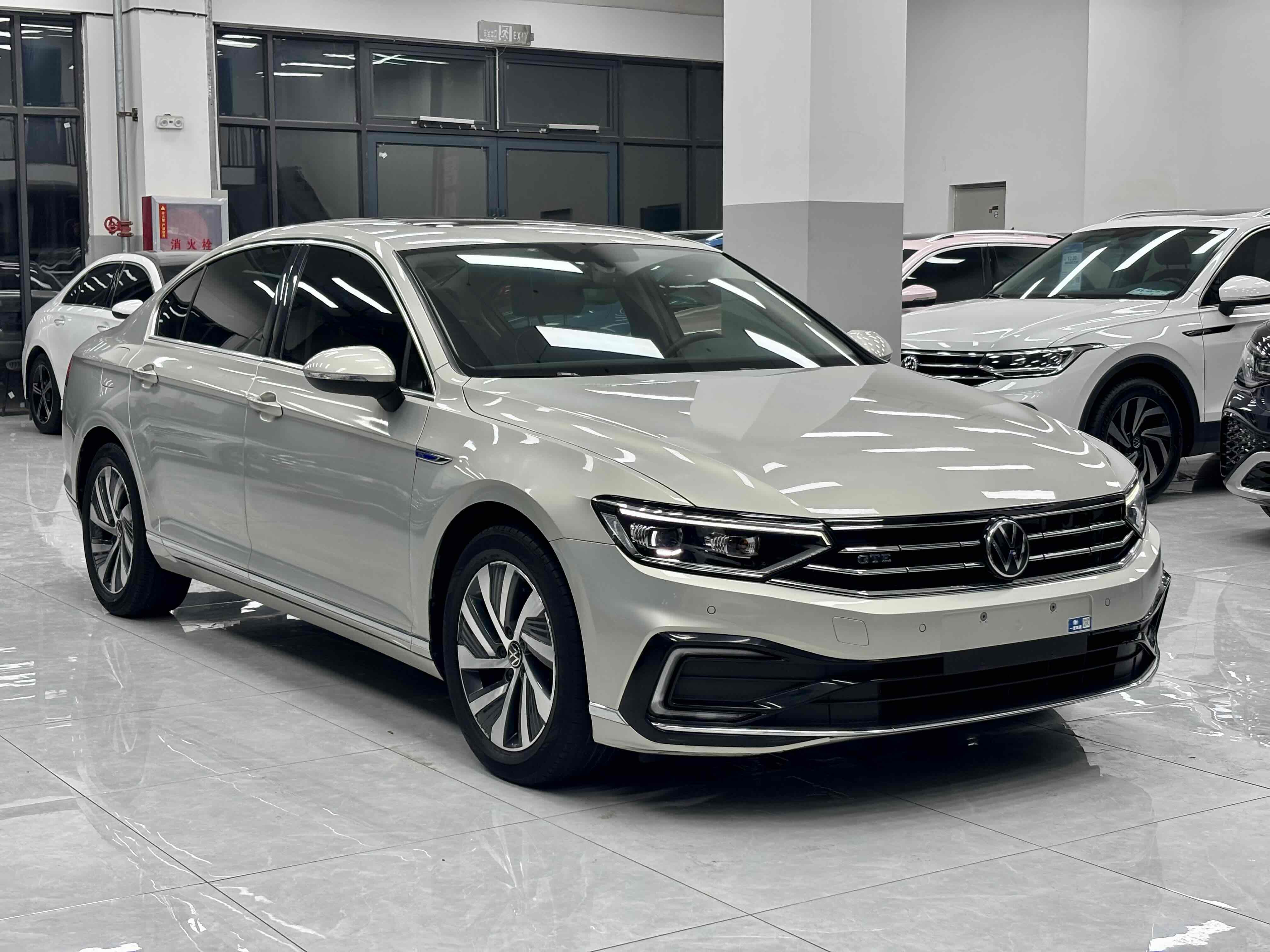 Volkswagen Magotan GTE 2021 car image #4