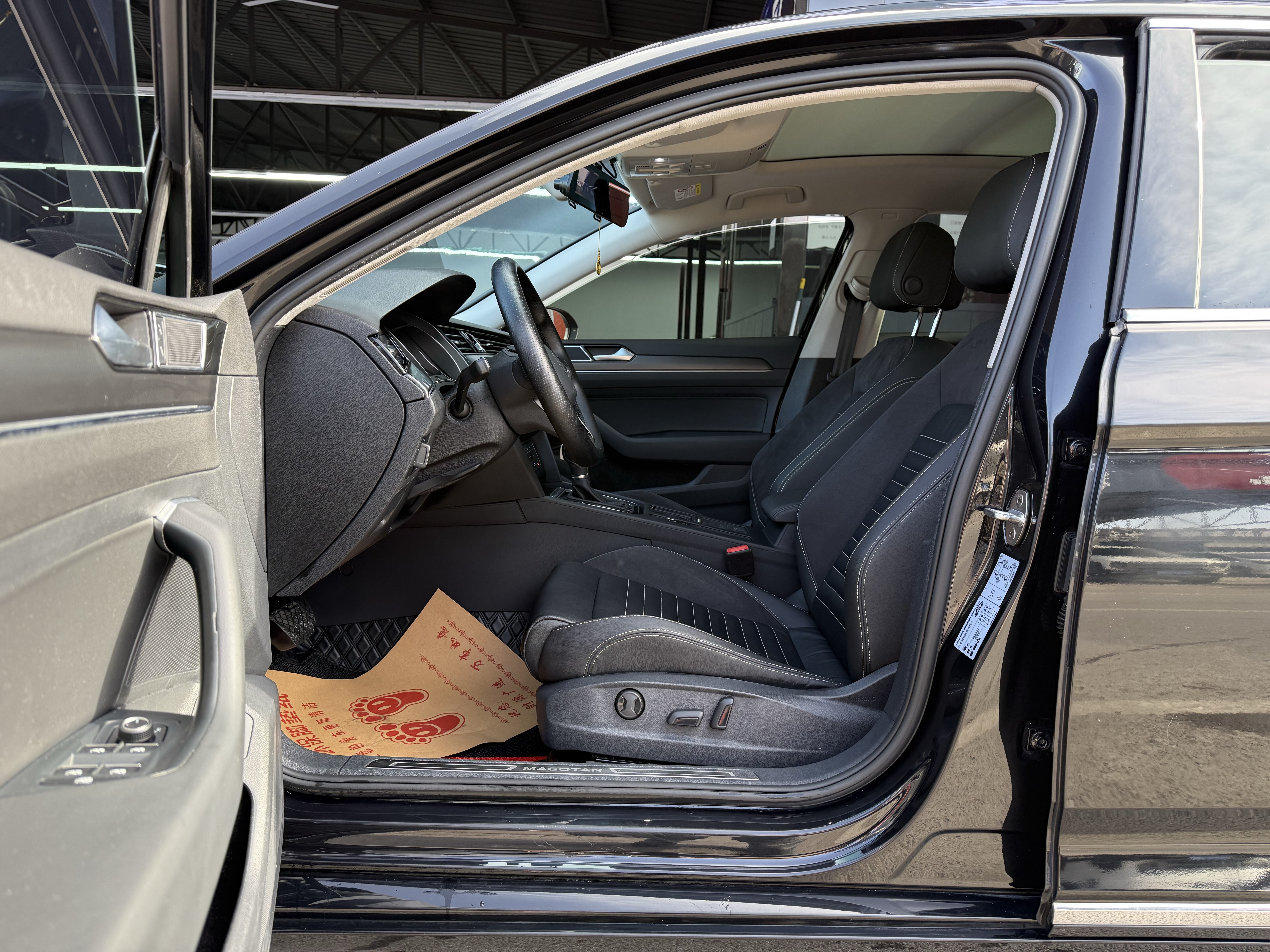 Volkswagen Magotan 2021 immagine di auto #4