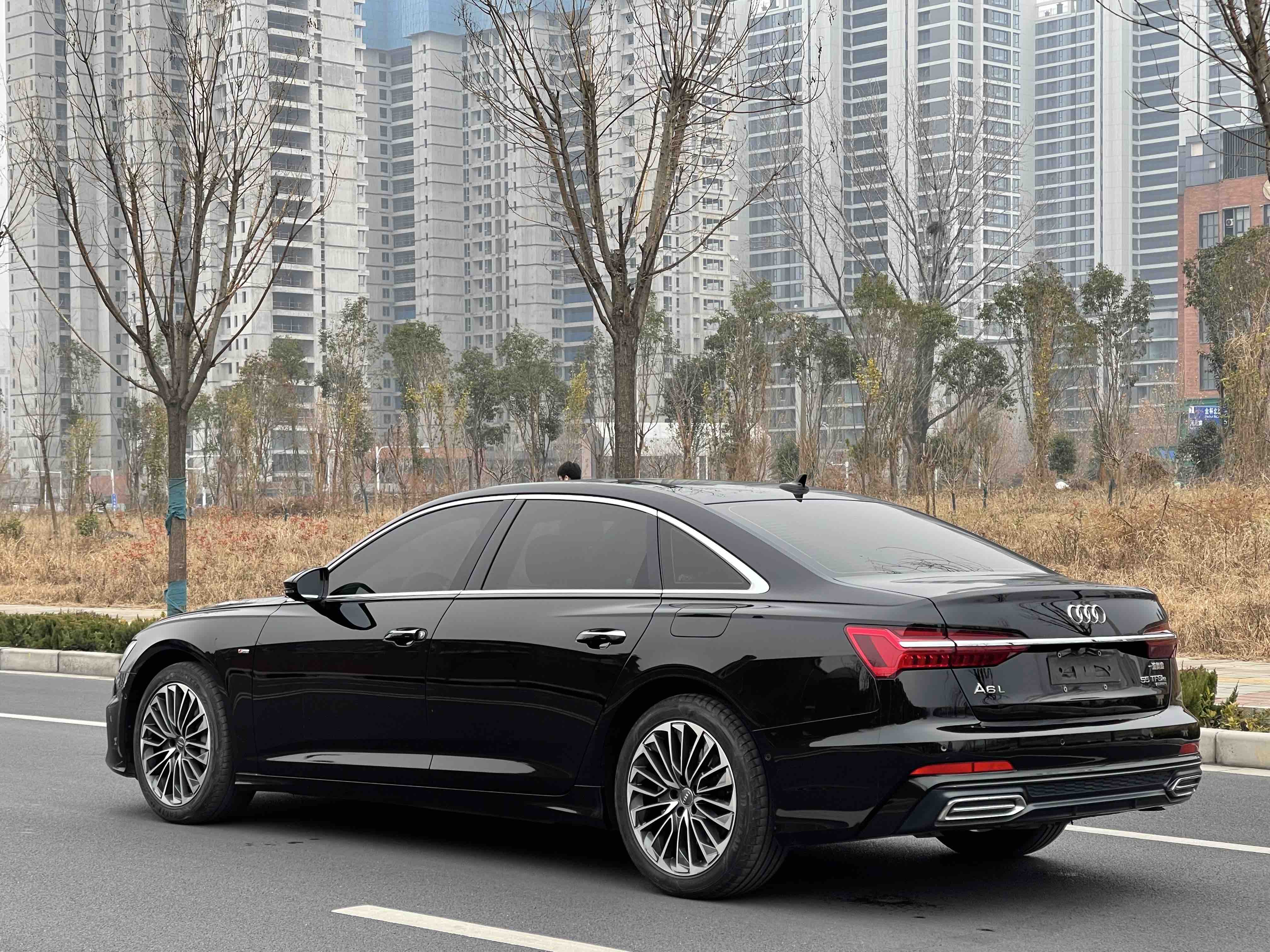 Audi A6L New Energy 2020 #4 Audi A6L New Energy 2020 car image #4