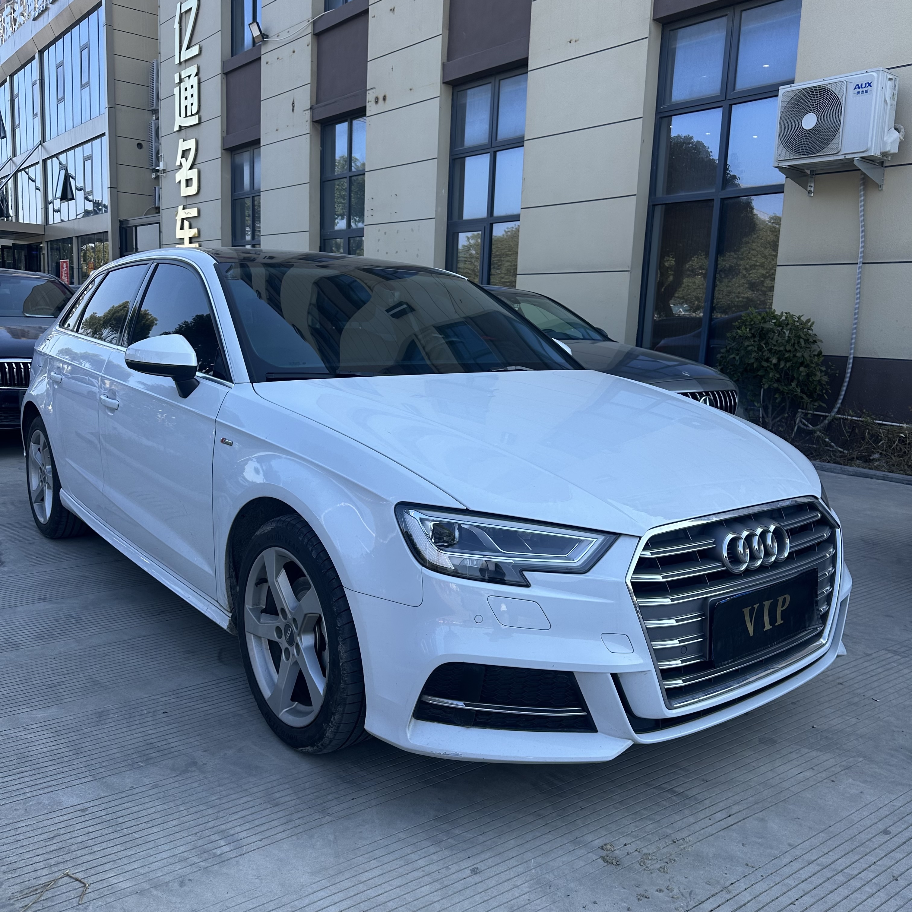 Audi A3 2020 car image #4