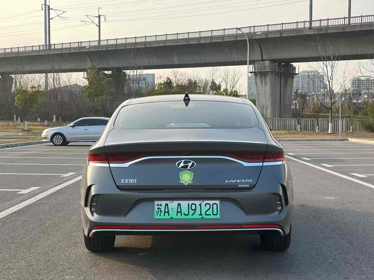 Hyundai Lafesta EV 2020 #4 Hyundai Lafesta EV 2020 car image #4