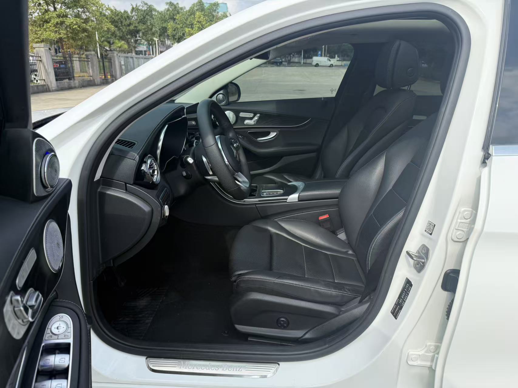 Mercedes-Benz C Class 2020 car image #4