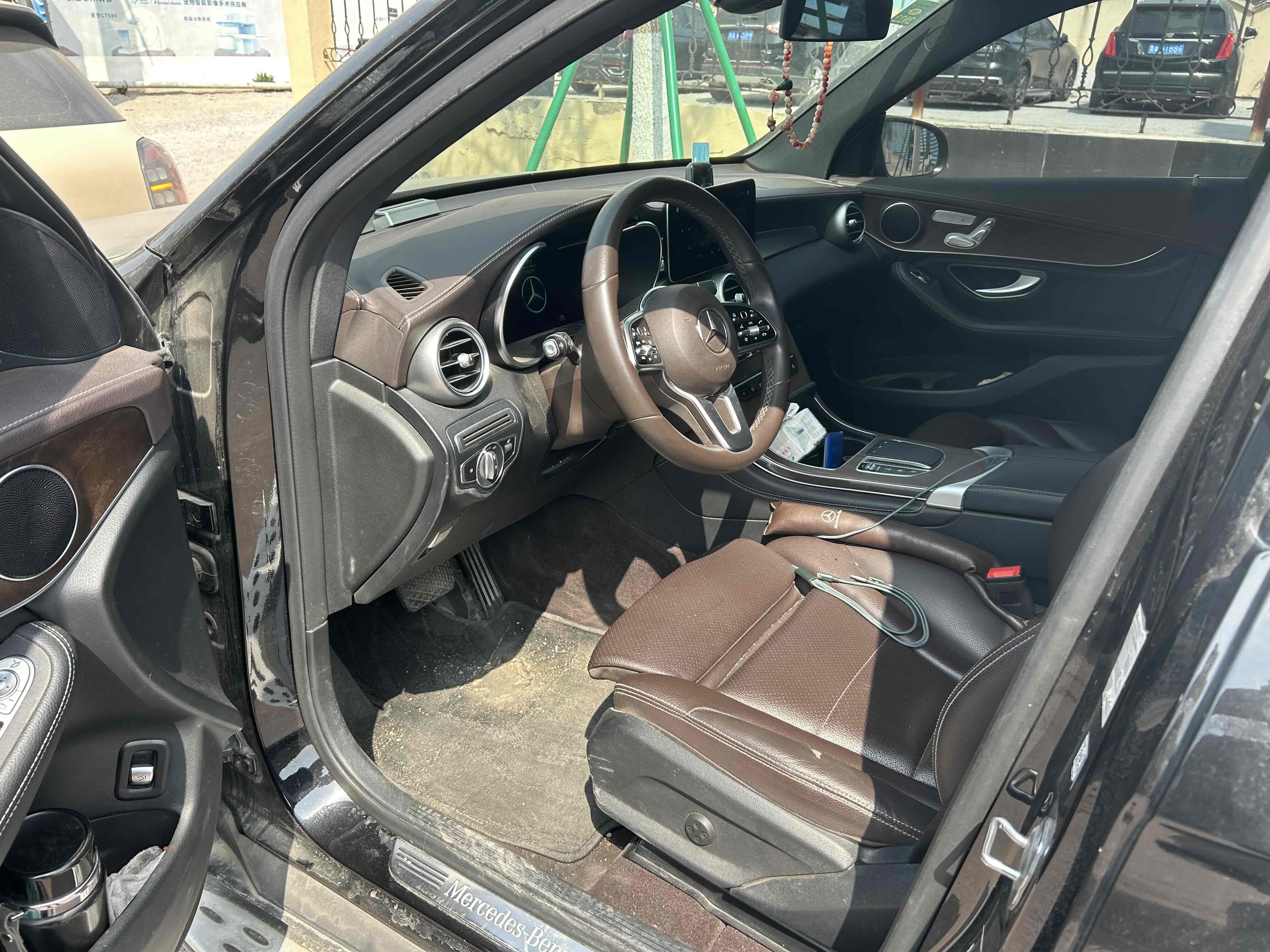 Mercedes-Benz GLC Class 2020 car image #4