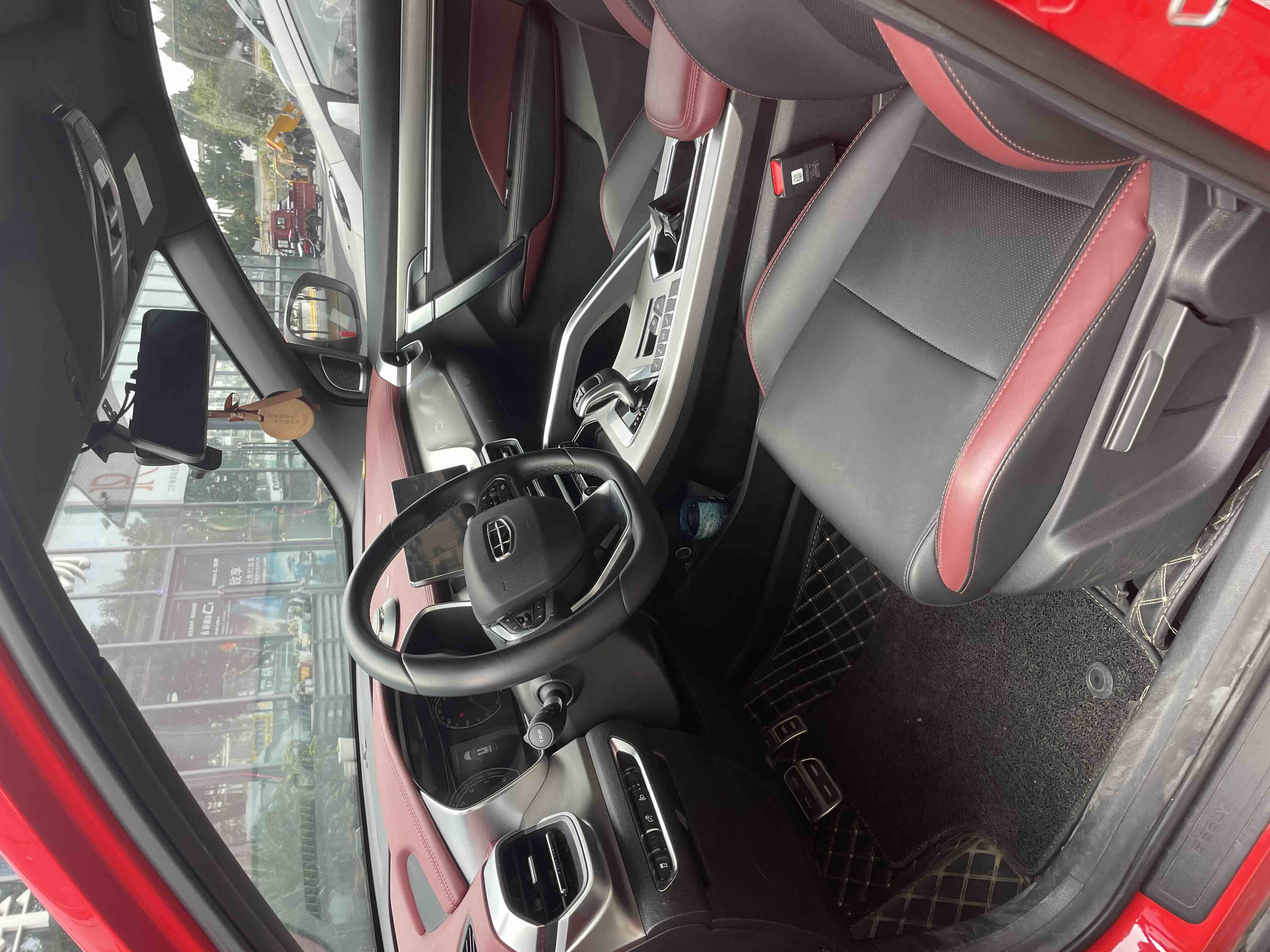 GEELY Coolray 2021 immagine di auto #4