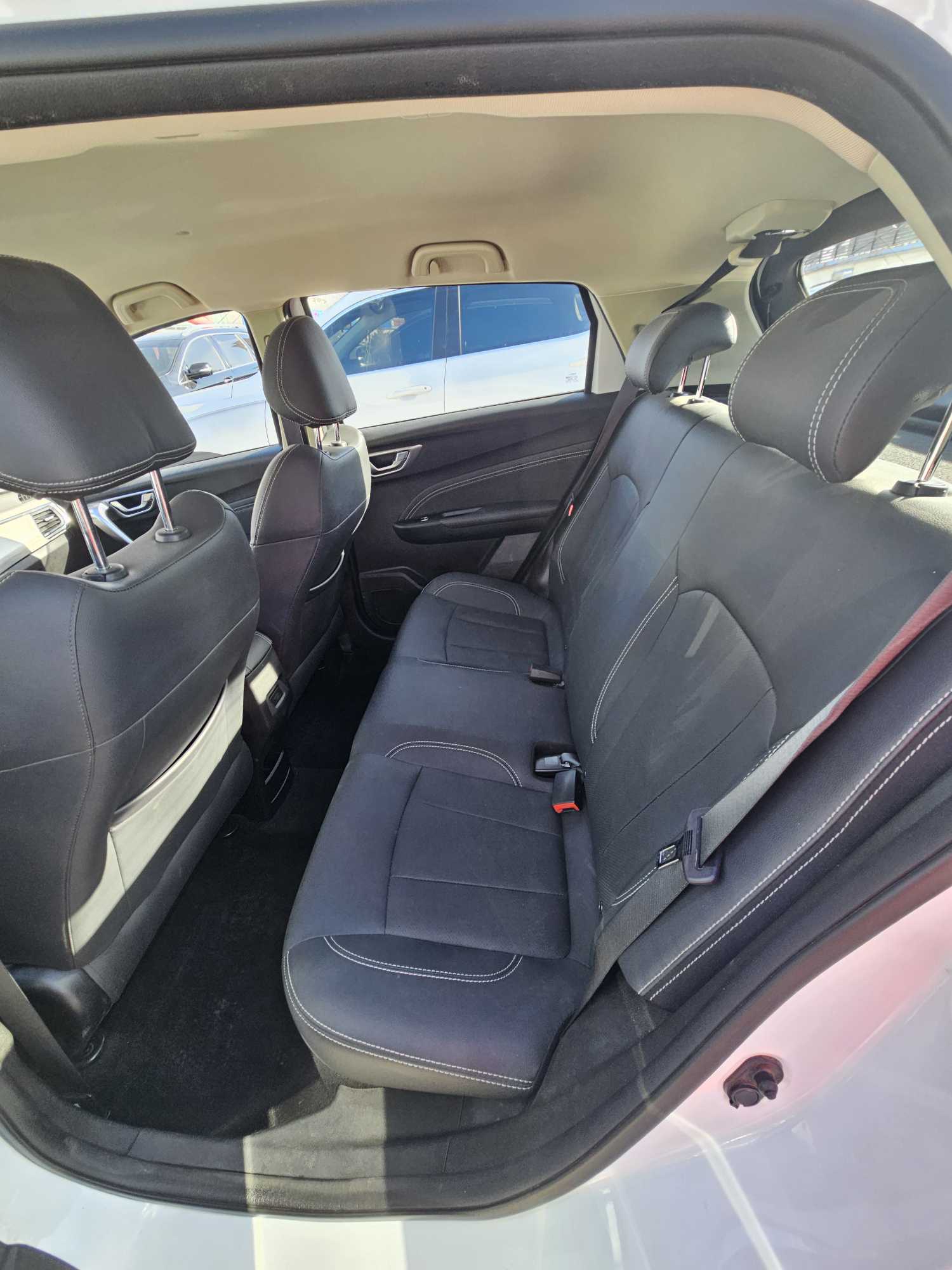 Vision X3 2021 car image #4