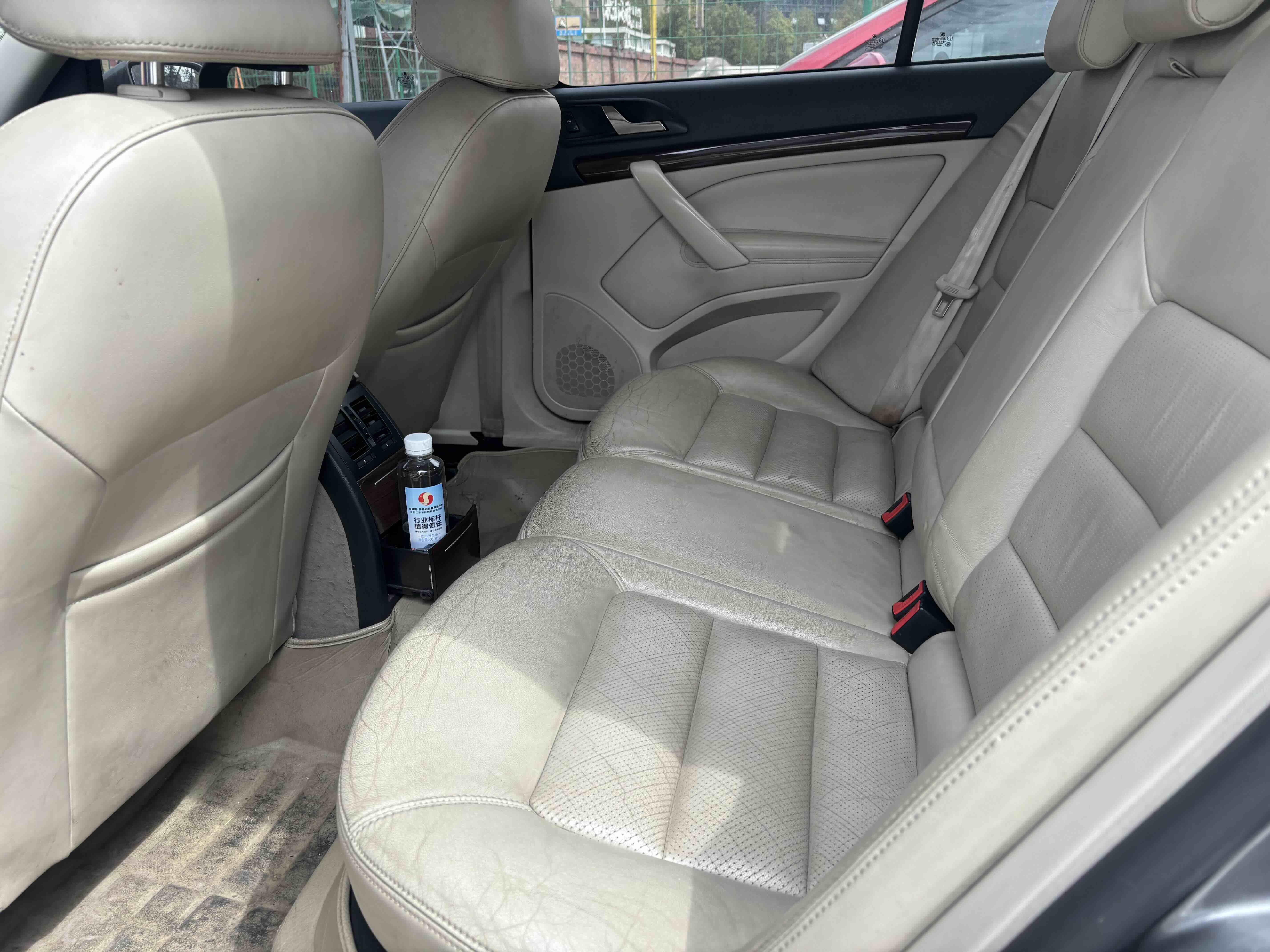 Skoda Octavia 2012 car image #4