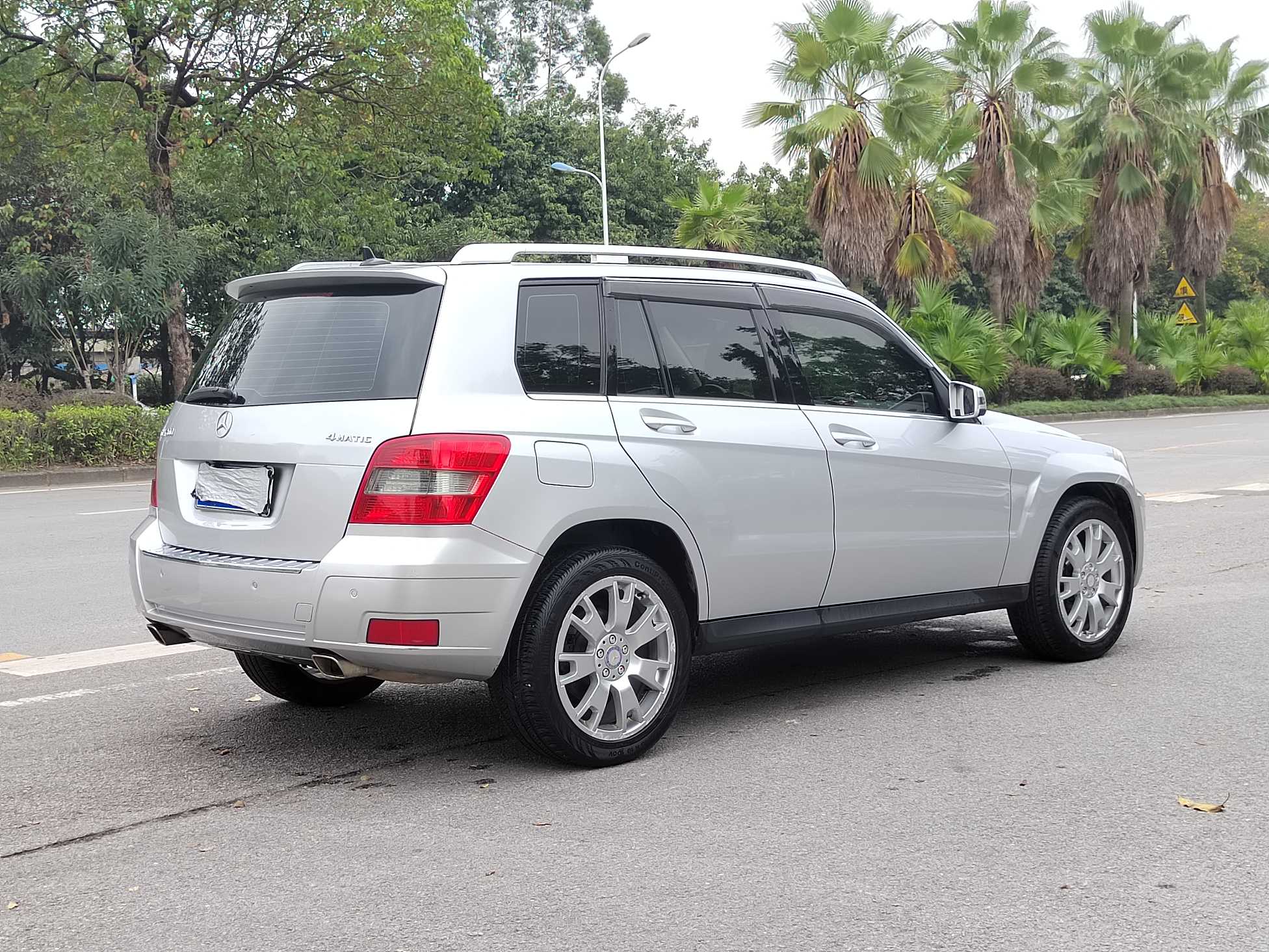 Mercedes-Benz GLK Class (Imported) 2011 immagine di auto #4