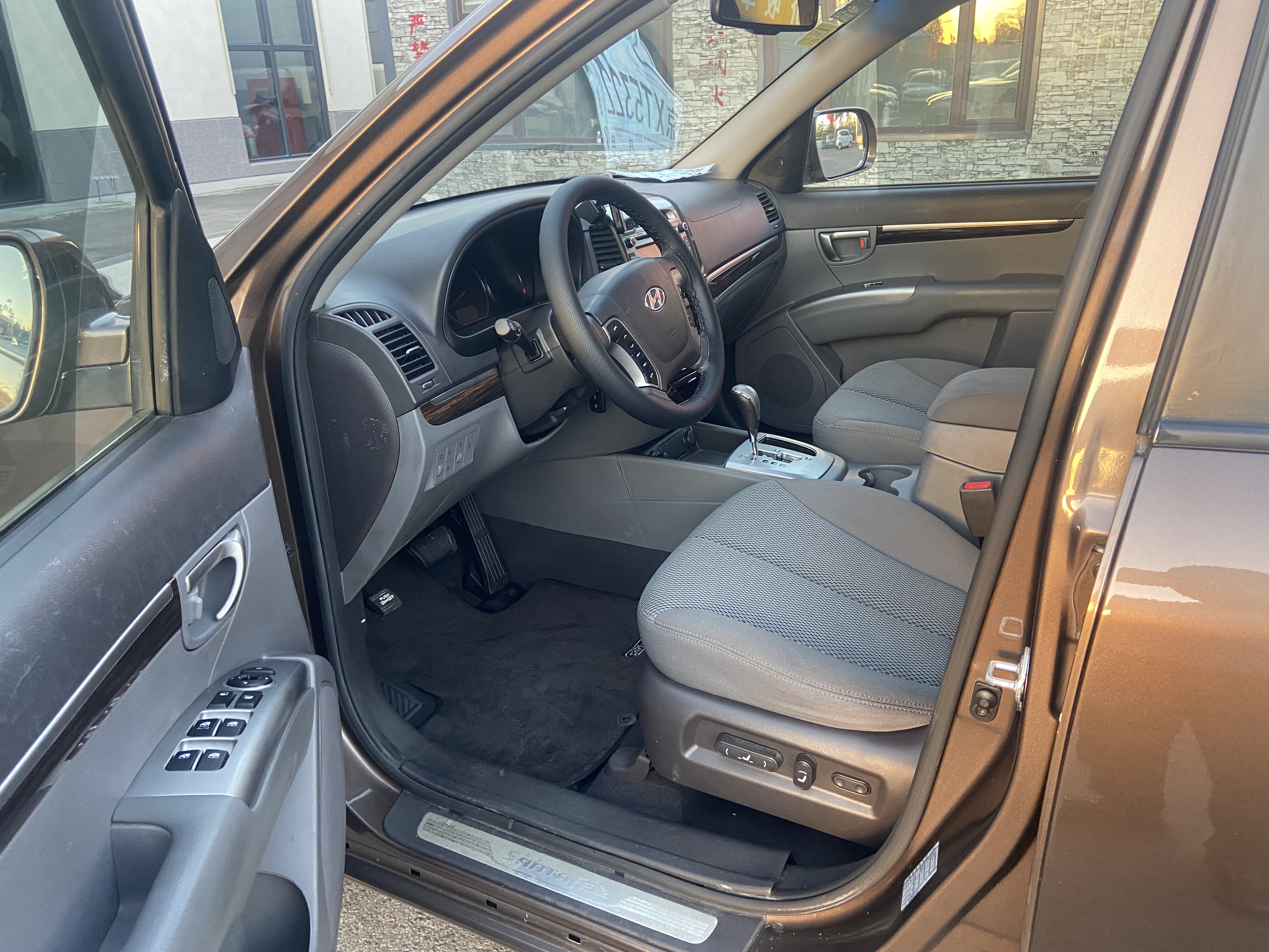 Hyundai Santa Fe Classic 2012 car image #4